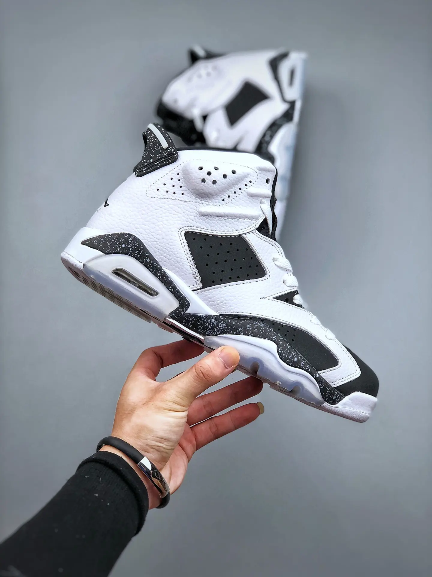 Replica Air Jordan 6 Retro 'Oreo' Sneakers - A Detailed Look | YtaYta