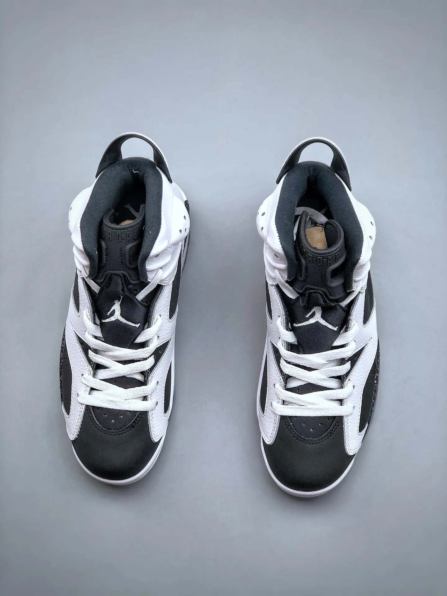 Replica Air Jordan 6 Retro 'Oreo' Sneakers - A Detailed Look | YtaYta