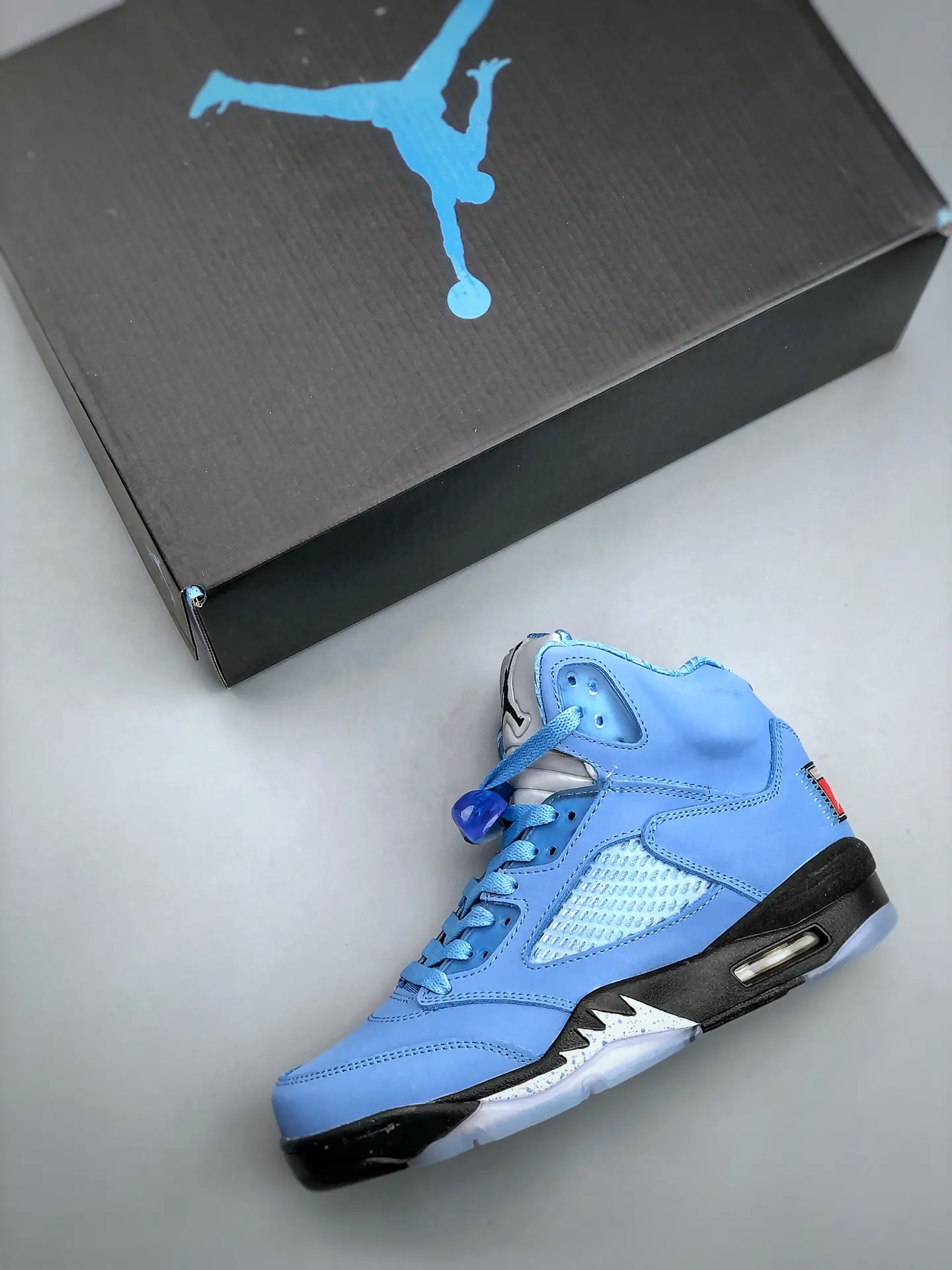 Air Jordan 5 UNC University Blue 2023 Release: Real vs. Replica | YtaYta