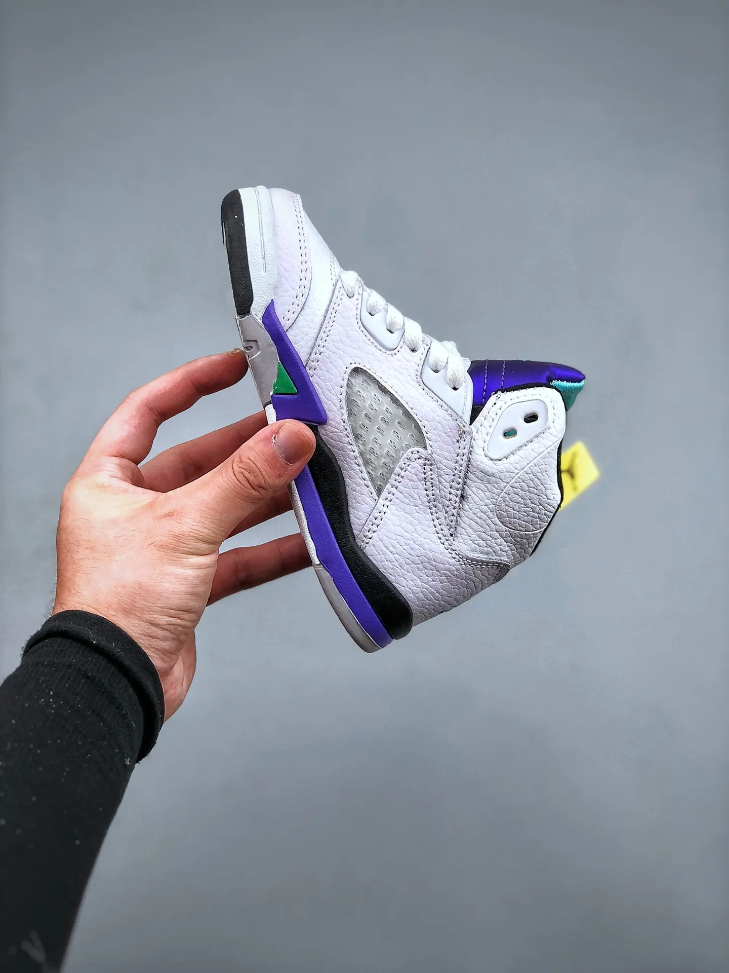 Air Jordan 5 Retro Grape - The Best Replica Shoes for Kids | YtaYta