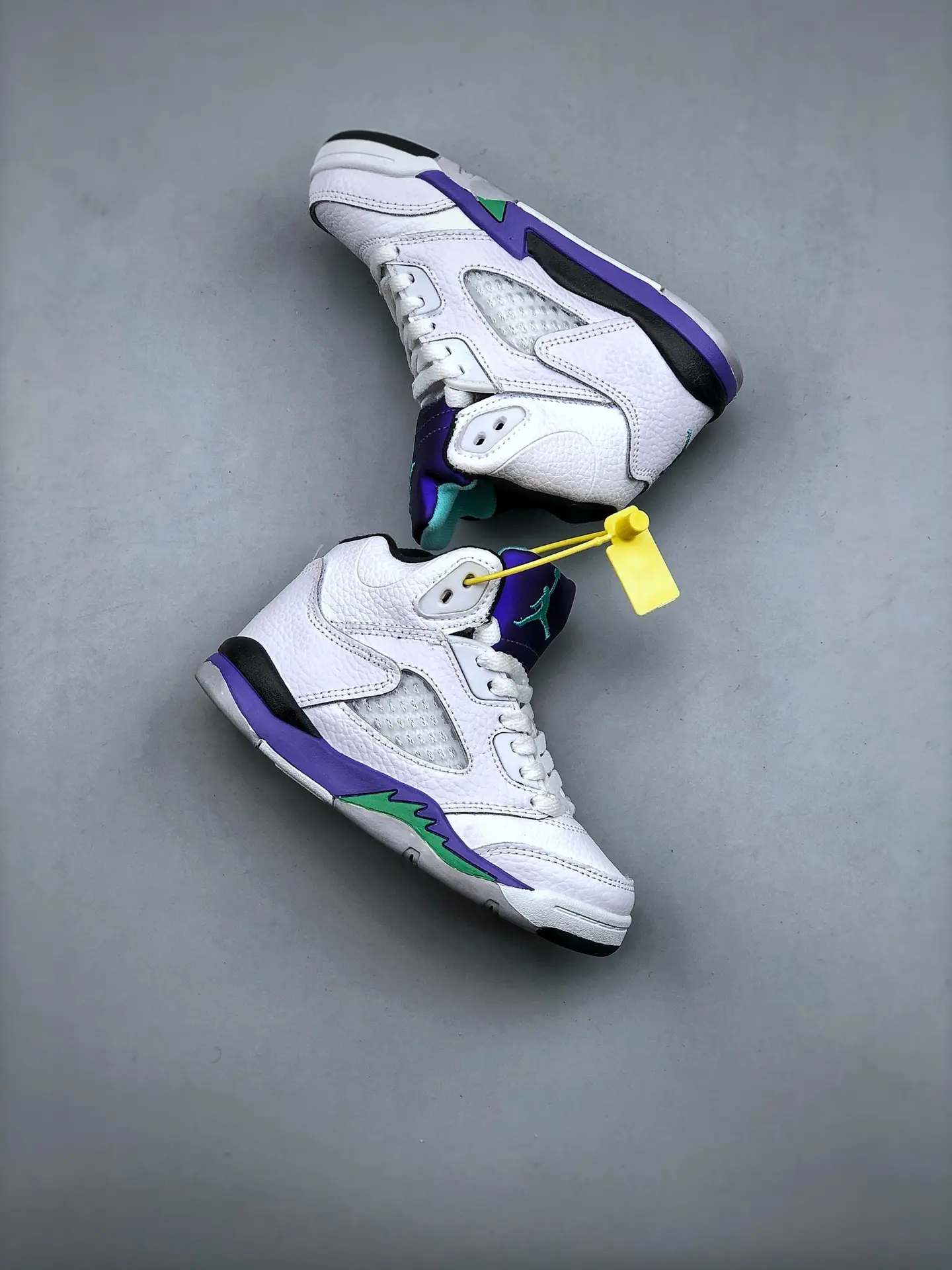 Air Jordan 5 Retro Grape - The Best Replica Shoes for Kids | YtaYta