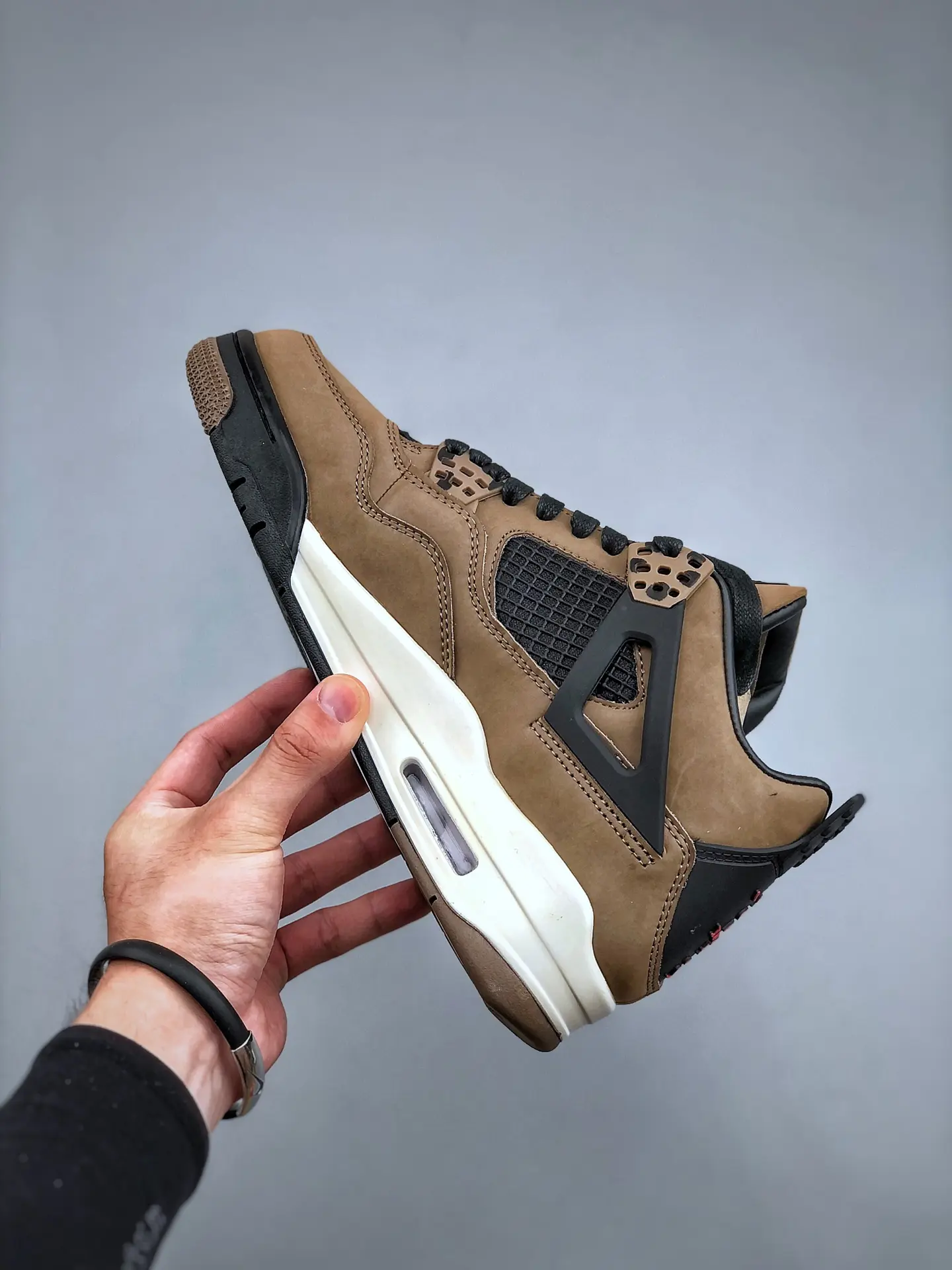 Replica Air Jordan 4 Retro 'Mushroom': The Ultimate Guide for Sneaker Enthusiasts | YtaYta