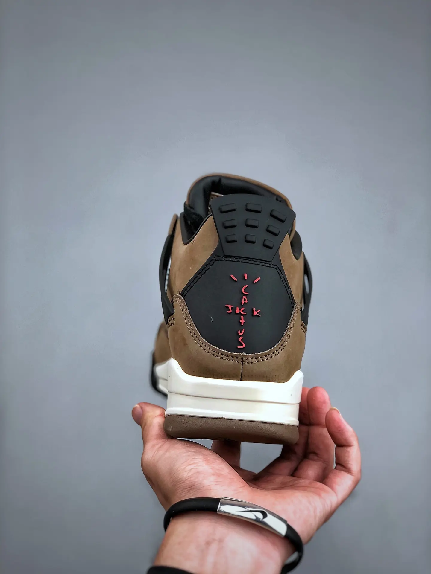 Replica Air Jordan 4 Retro 'Mushroom': The Ultimate Guide for Sneaker Enthusiasts | YtaYta