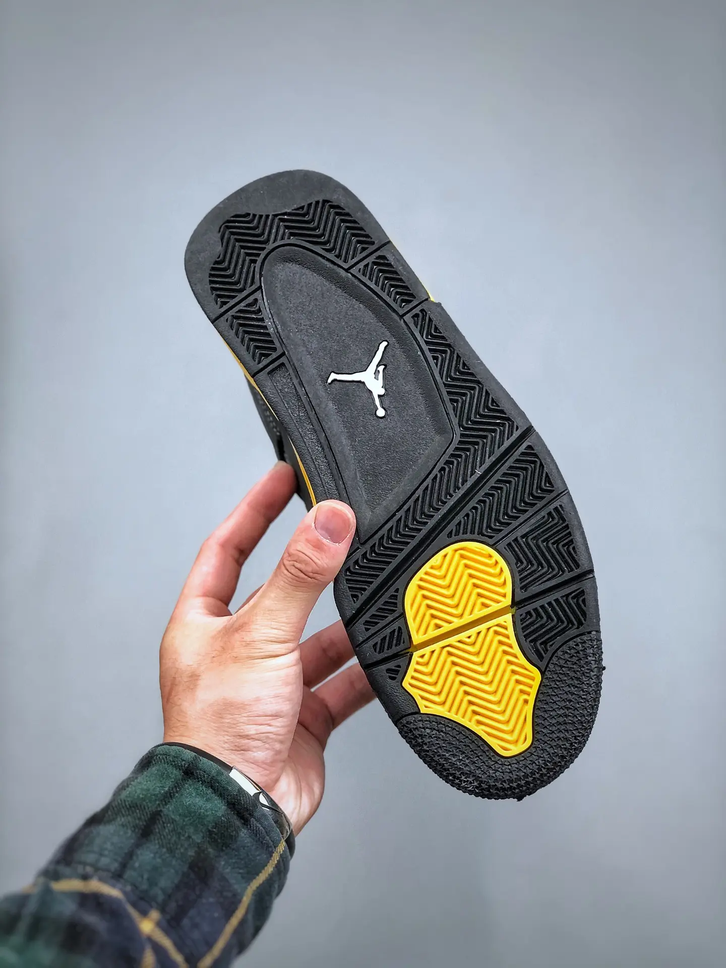 The Ultimate Guide to the Replica Air Jordan 4 'Yellow Thunder' Size 7Y | YtaYta