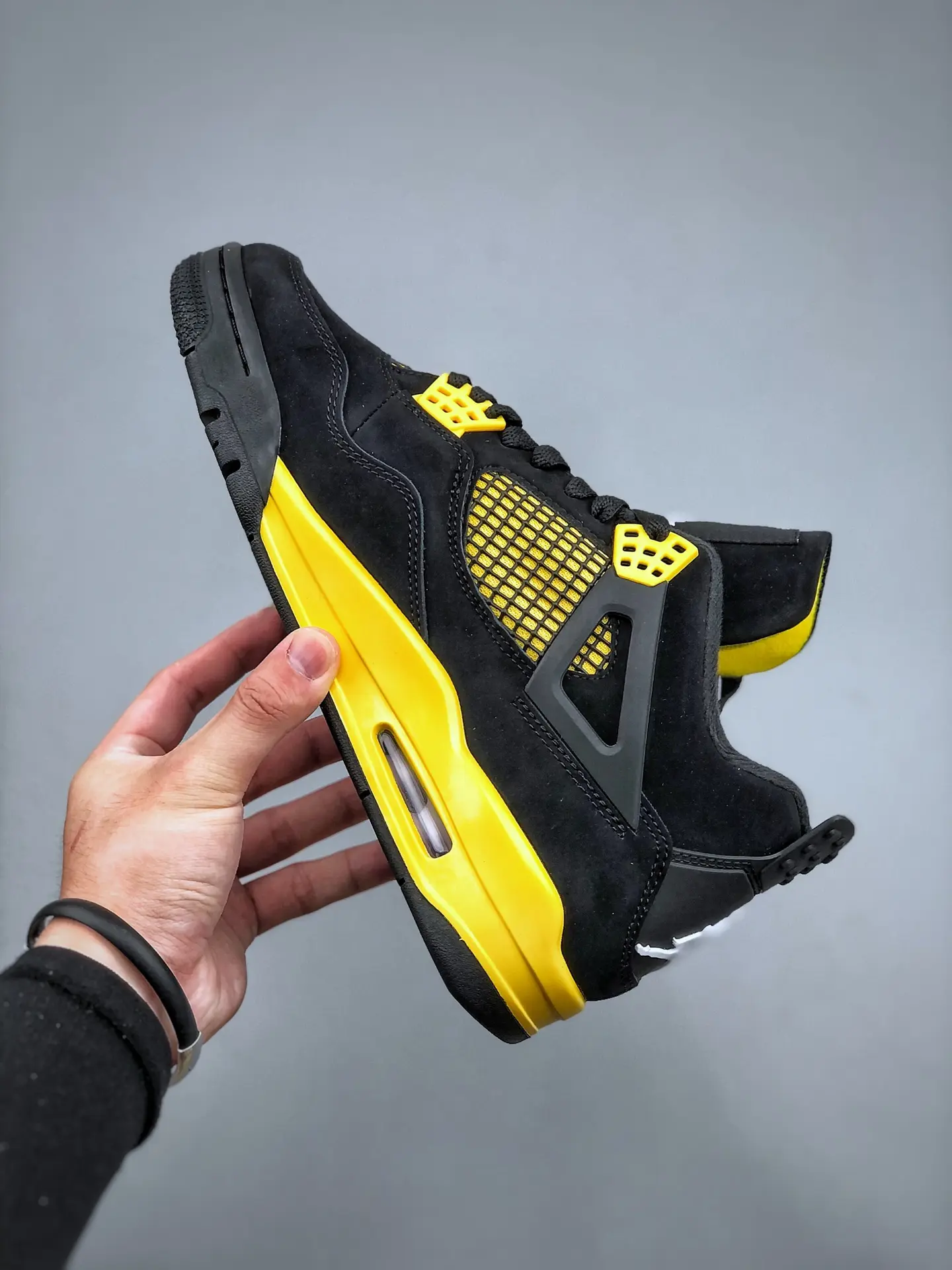 Nike Air Jordan Retro IV 4 Thunder 2023 Black Yellow Men's Size 13 Replica: A Deep Dive into the World of Replicas | YtaYta