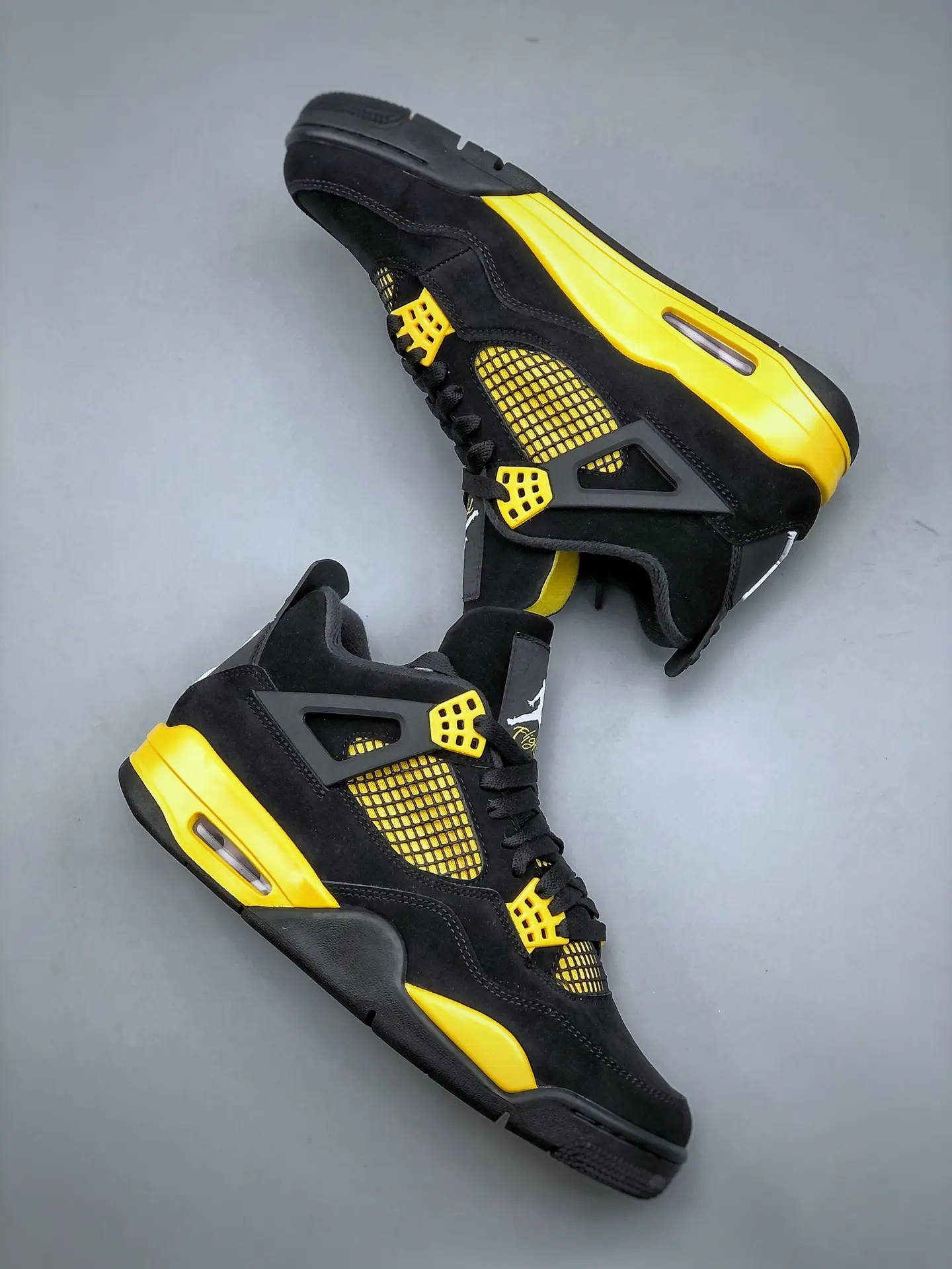 Nike Air Jordan Retro IV 4 Thunder 2023 Black Yellow Men's Size 13 Replica: A Deep Dive into the World of Replicas | YtaYta