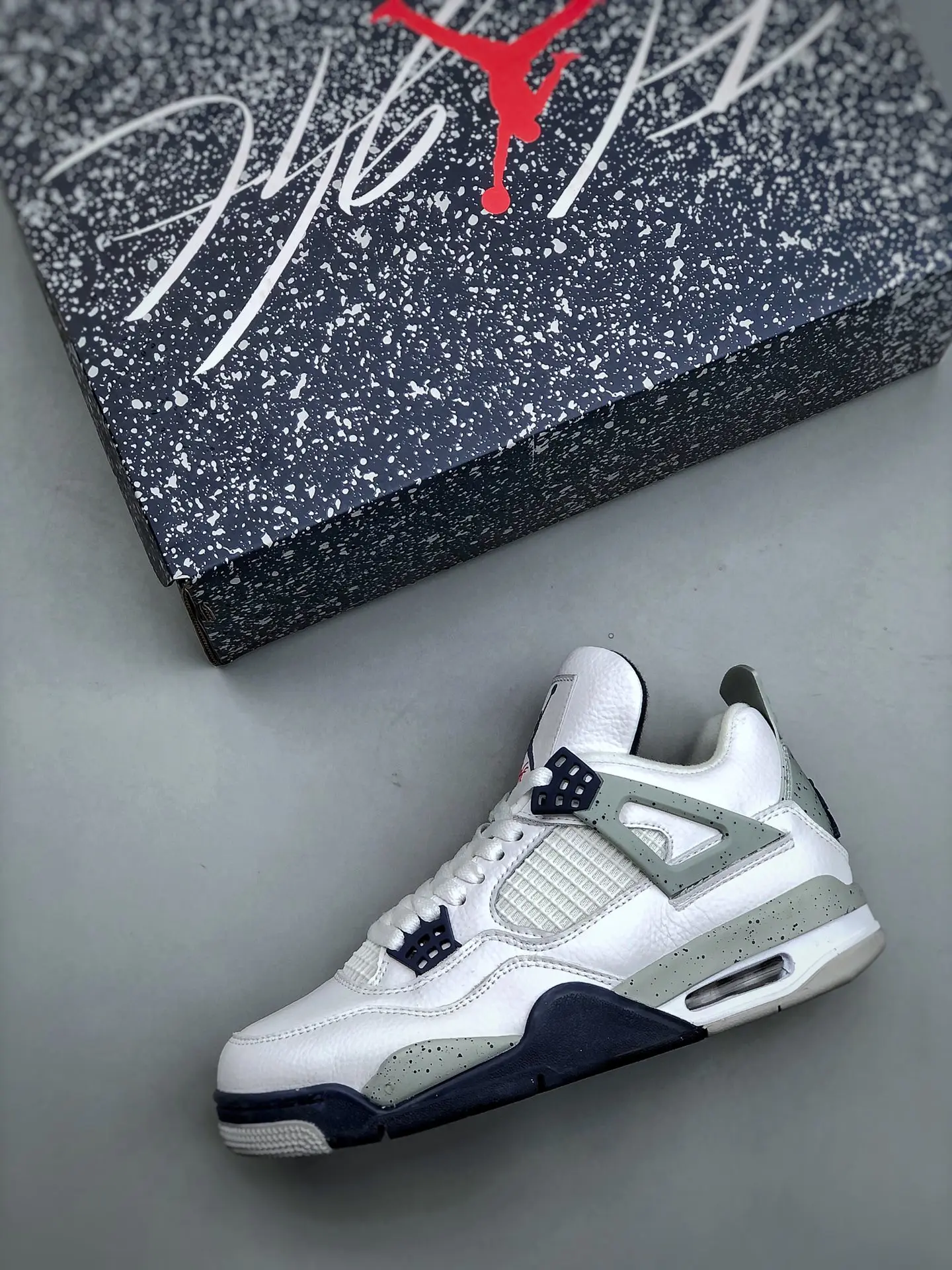 The Ultimate Guide to Replica Air Jordan 4 Retro Midnight Navy | YtaYta