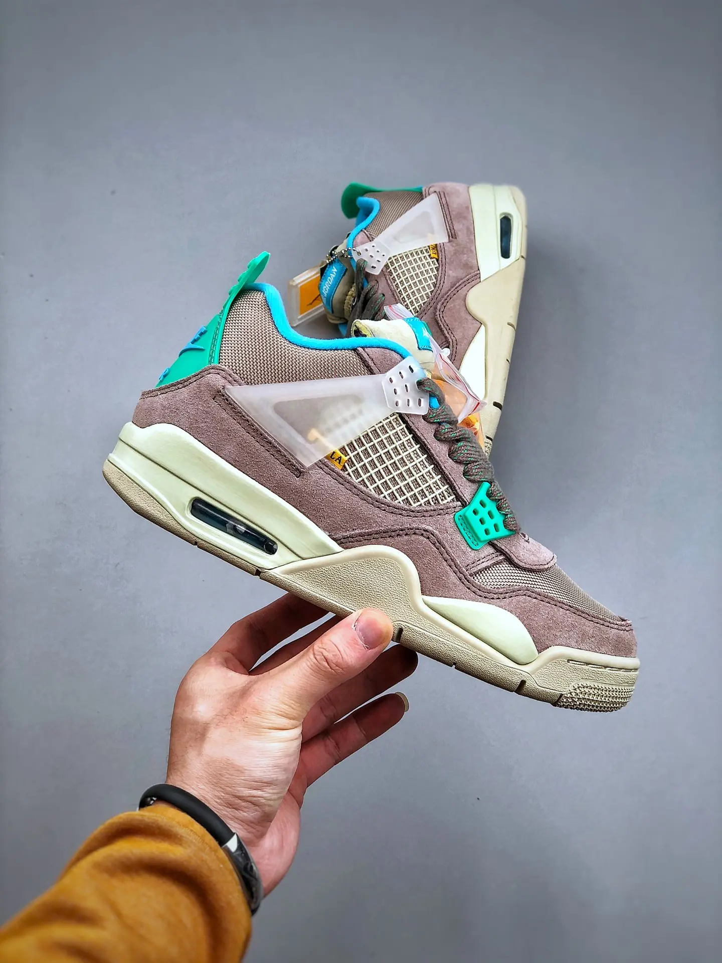 Union LA x Air Jordan 4 'Taupe Haze' Replica: A Comprehensive Review | YtaYta