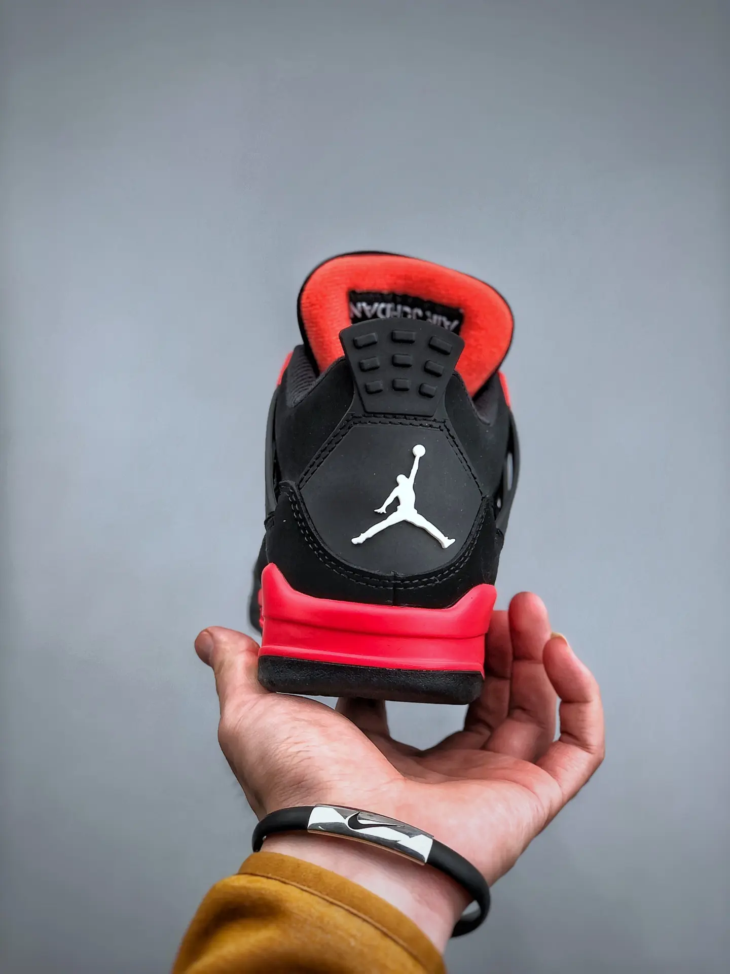 Air Jordan 4 Retro Red Thunder Replica: A Detailed Review | YtaYta