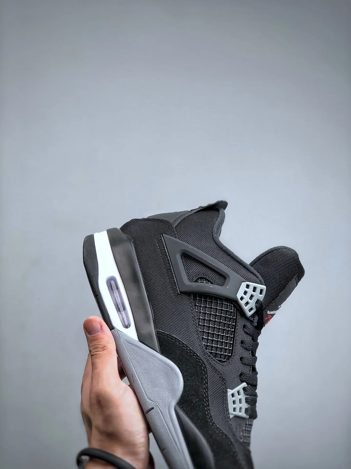 Air Jordan 4 Retro SE Black Canvas Replica: An In-Depth Review | YtaYta