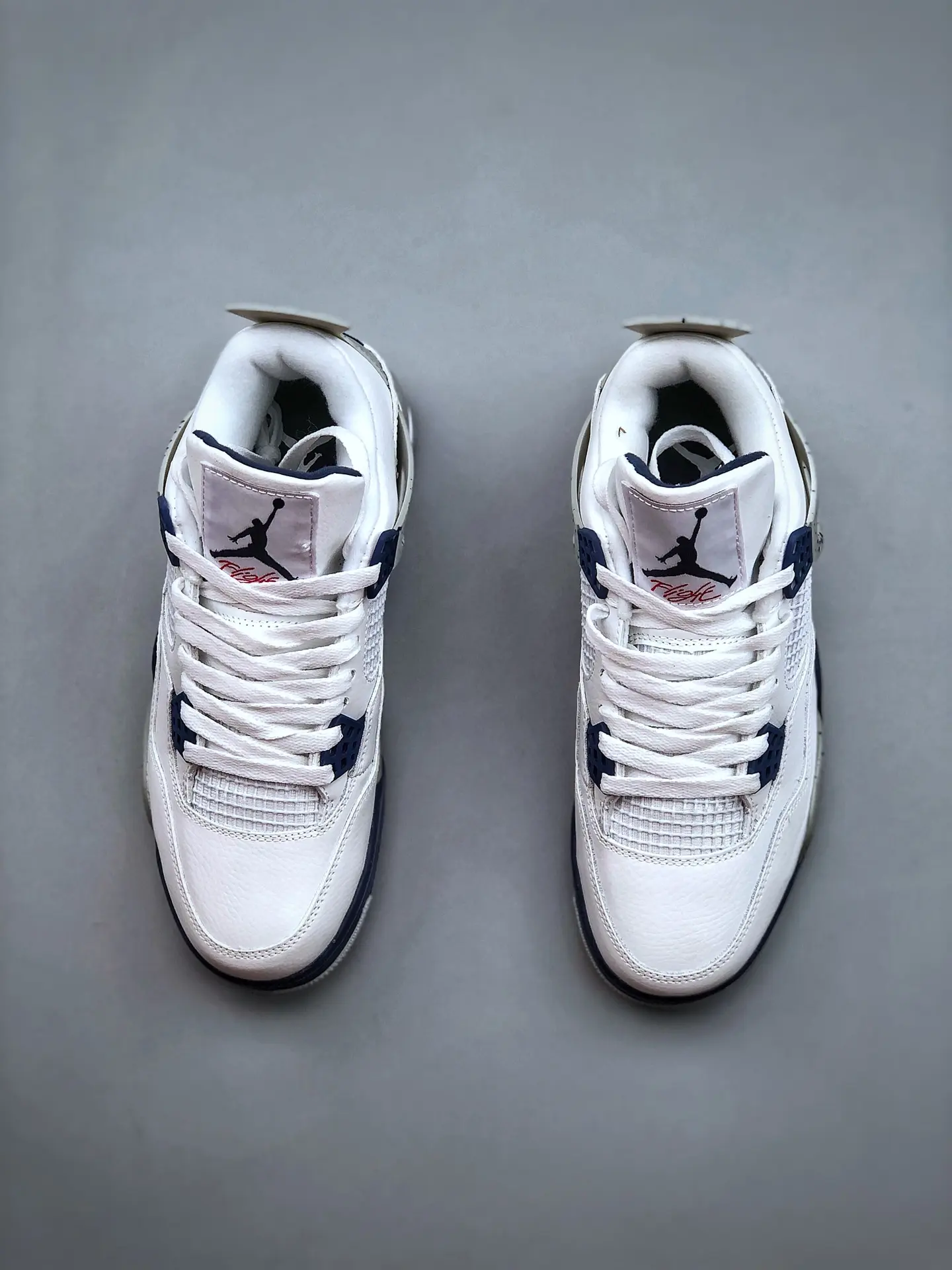 Air Jordan 4 Retro Midnight Navy Replica: Quality and Style Unveiled | YtaYta