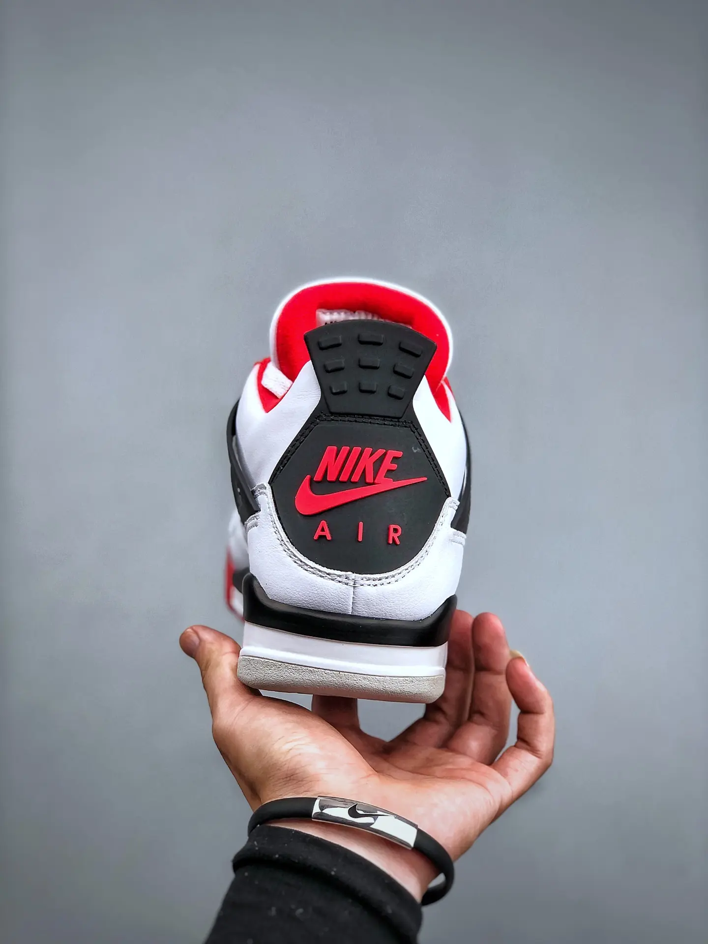 Air Jordan 4 Retro OG 'Fire Red' 2020 Replica: An In-Depth Review | YtaYta