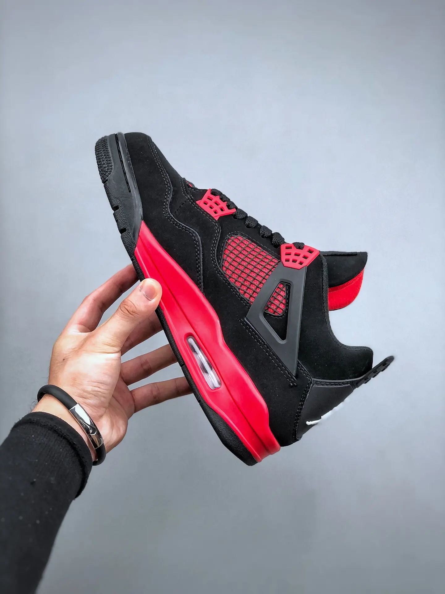 Air Jordan 4 Red Thunder Replica: A Deep Dive into the Iconic Sneaker | YtaYta