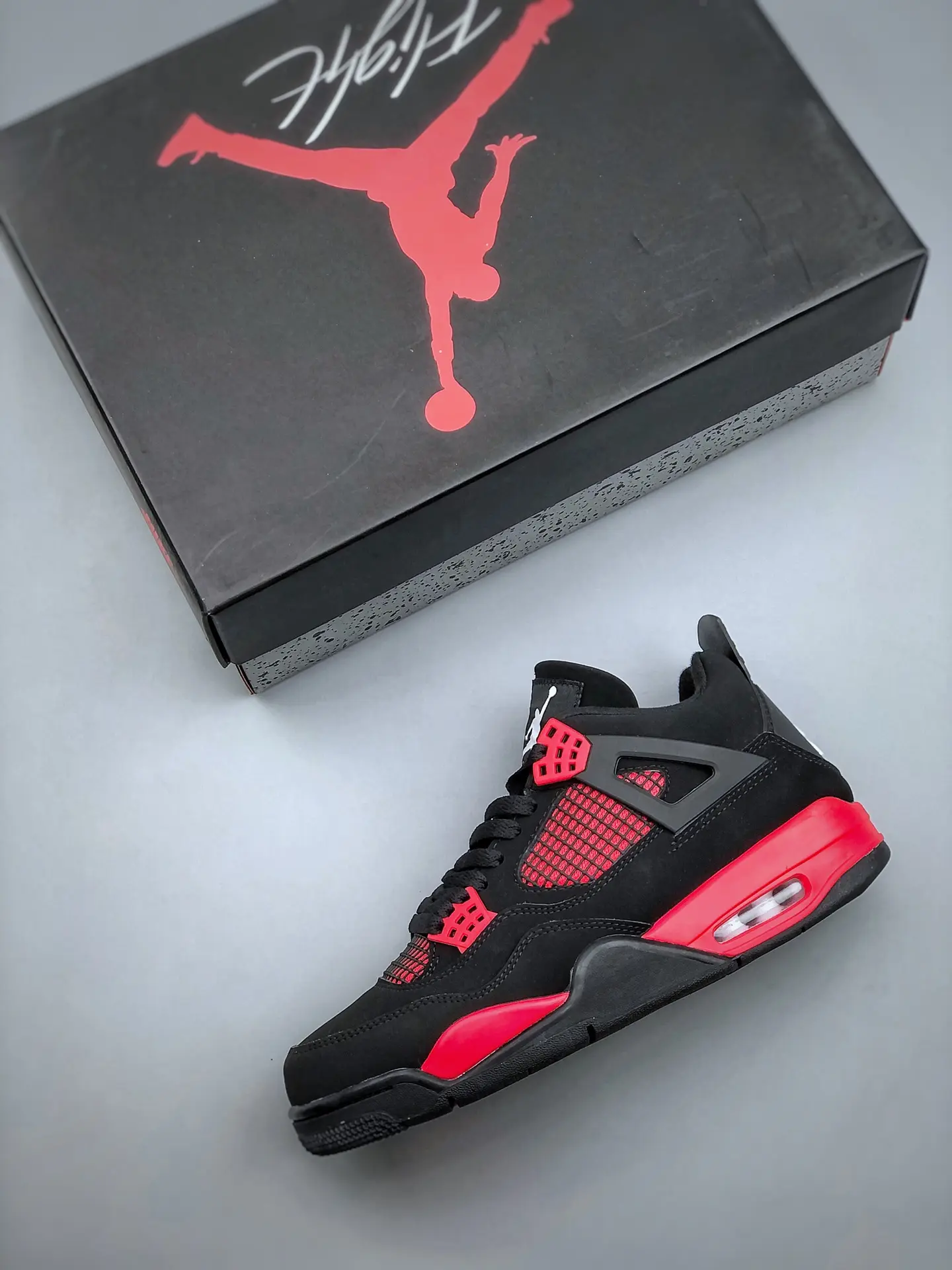 Air Jordan 4 Red Thunder Replica: A Deep Dive into the Iconic Sneaker | YtaYta