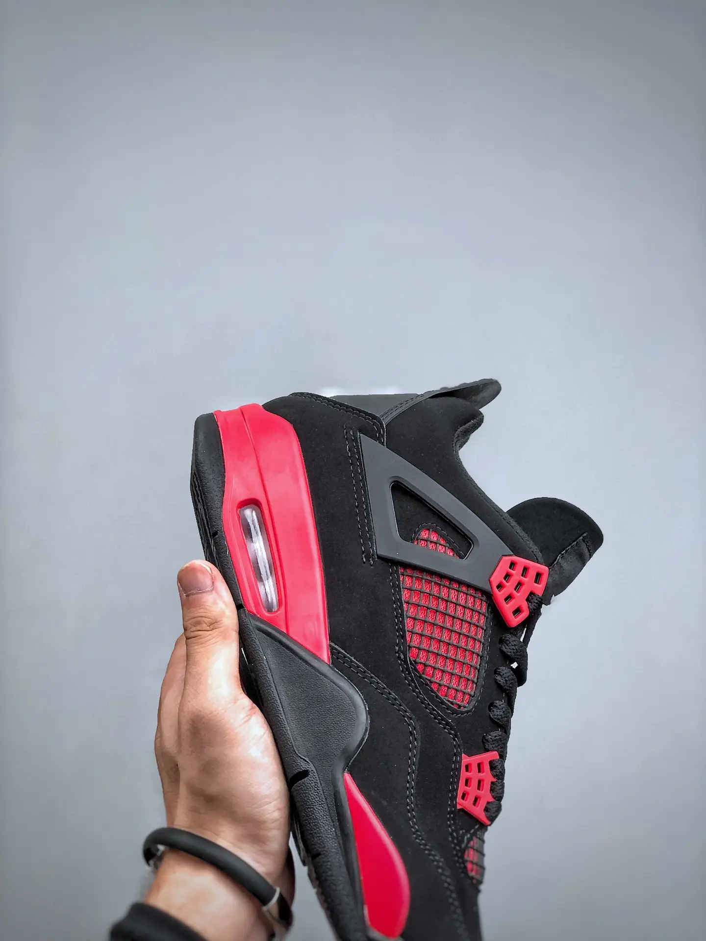 Air Jordan 4 Red Thunder Replica: A Deep Dive into the Iconic Sneaker | YtaYta