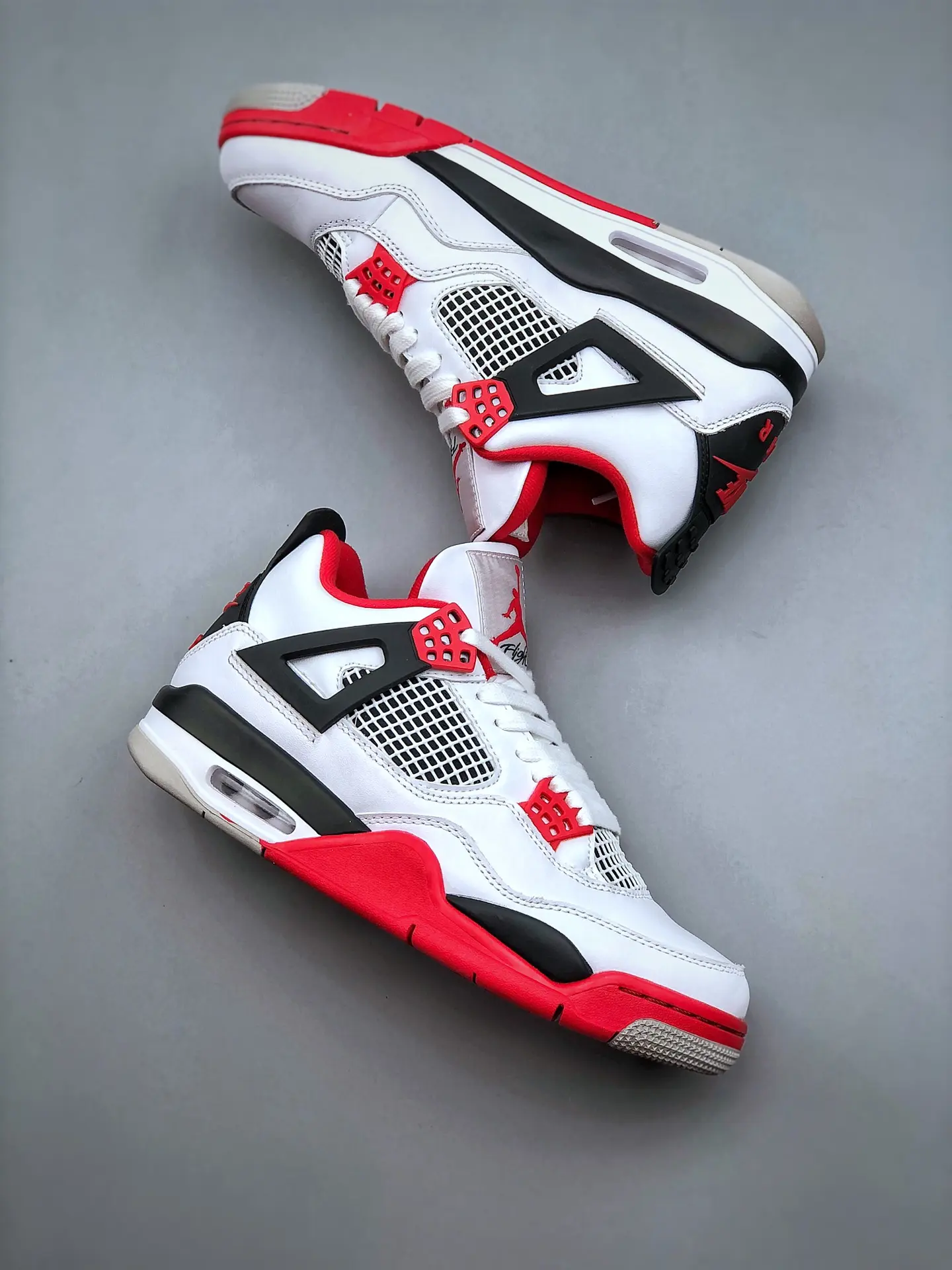 Rep Fake Replica Air Jordan 4 Fire Red Cement Bred (2020) DC7770-160 Men Sz 10.5 | YtaYta