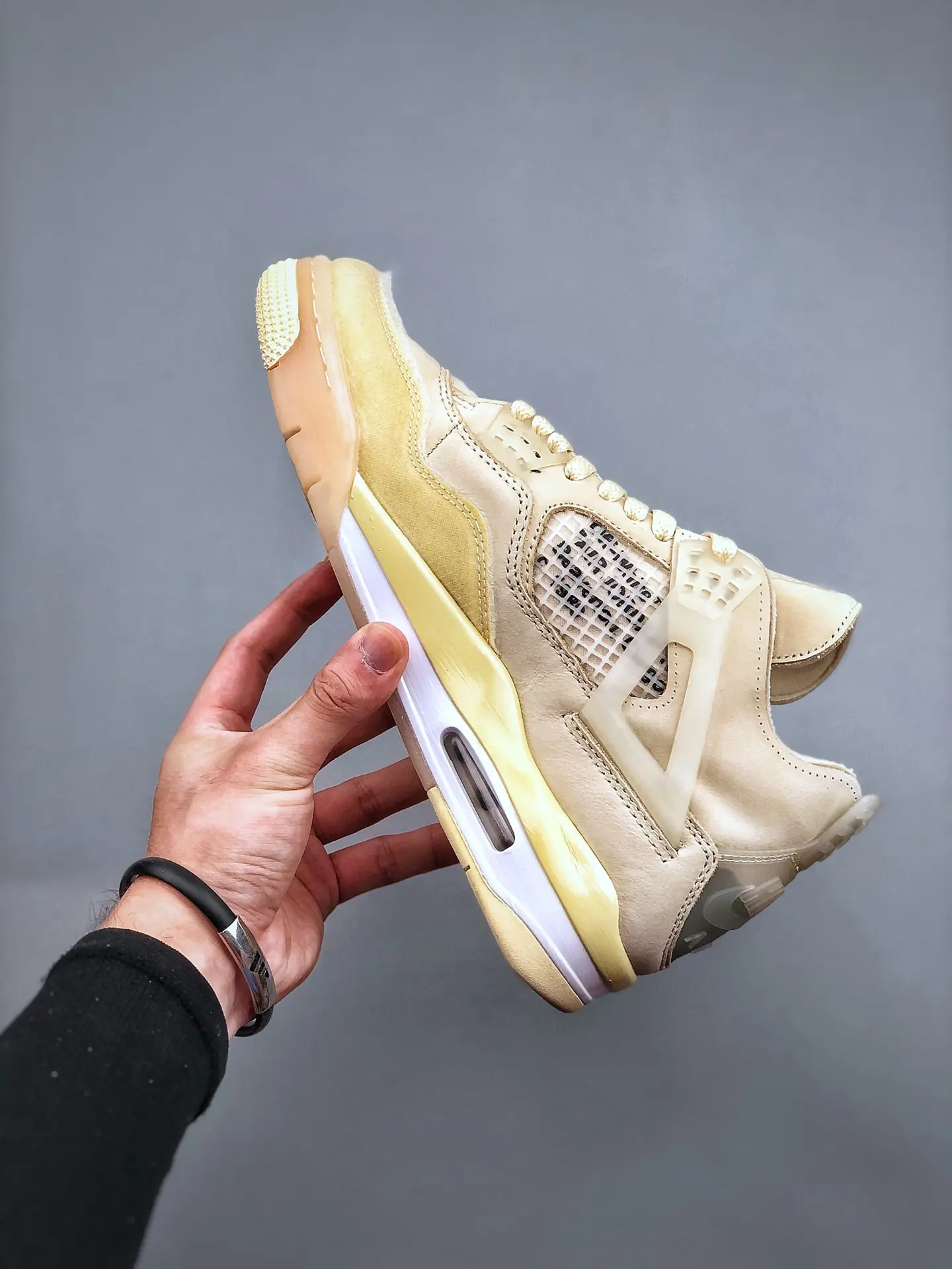 Replica Air Jordan 4 Retro SP x Off-White Sail Beige Leather Review | YtaYta