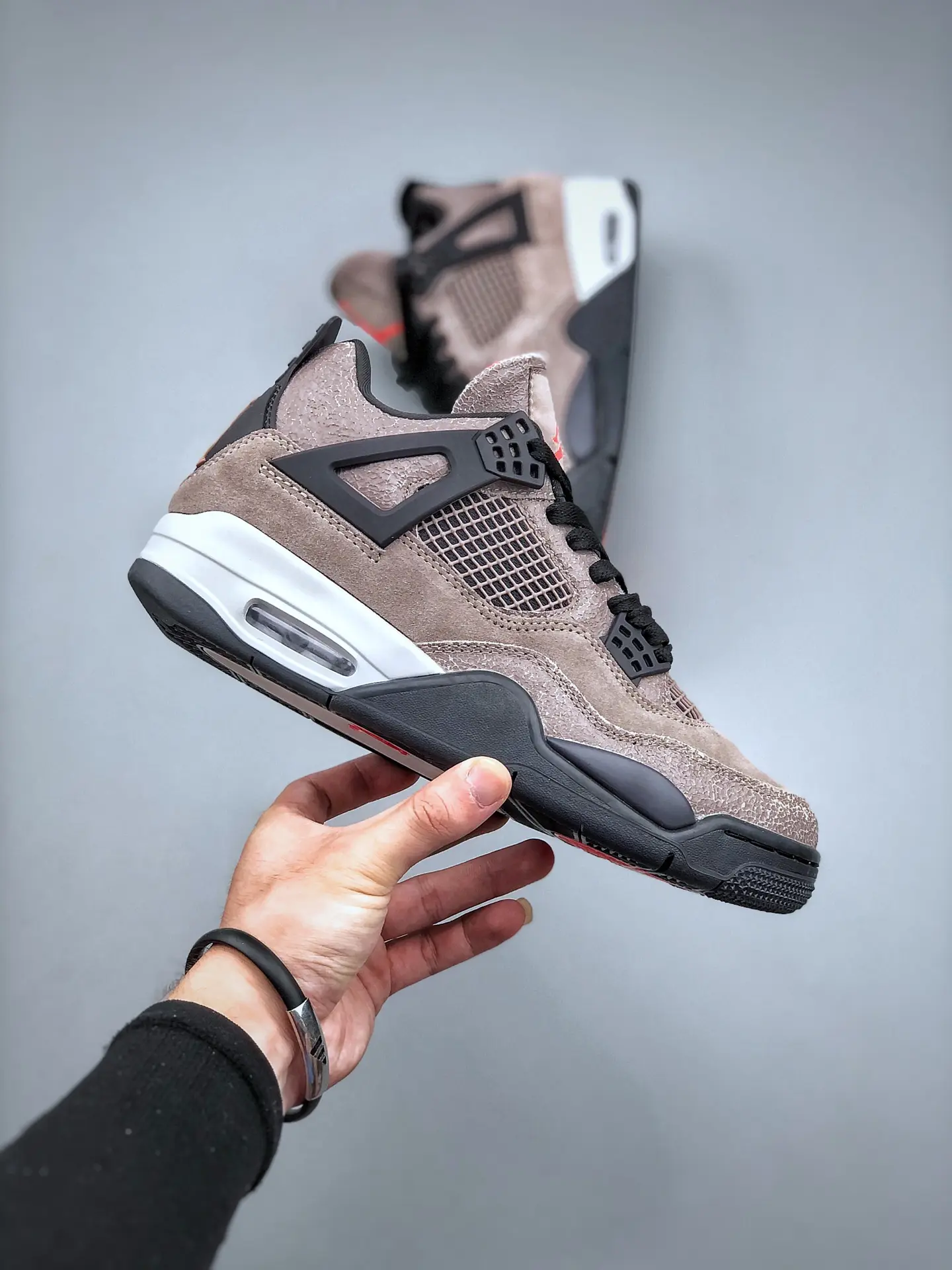 Replica Air Jordan 4 Taupe Haze DB0732-200: A Comprehensive Review | YtaYta