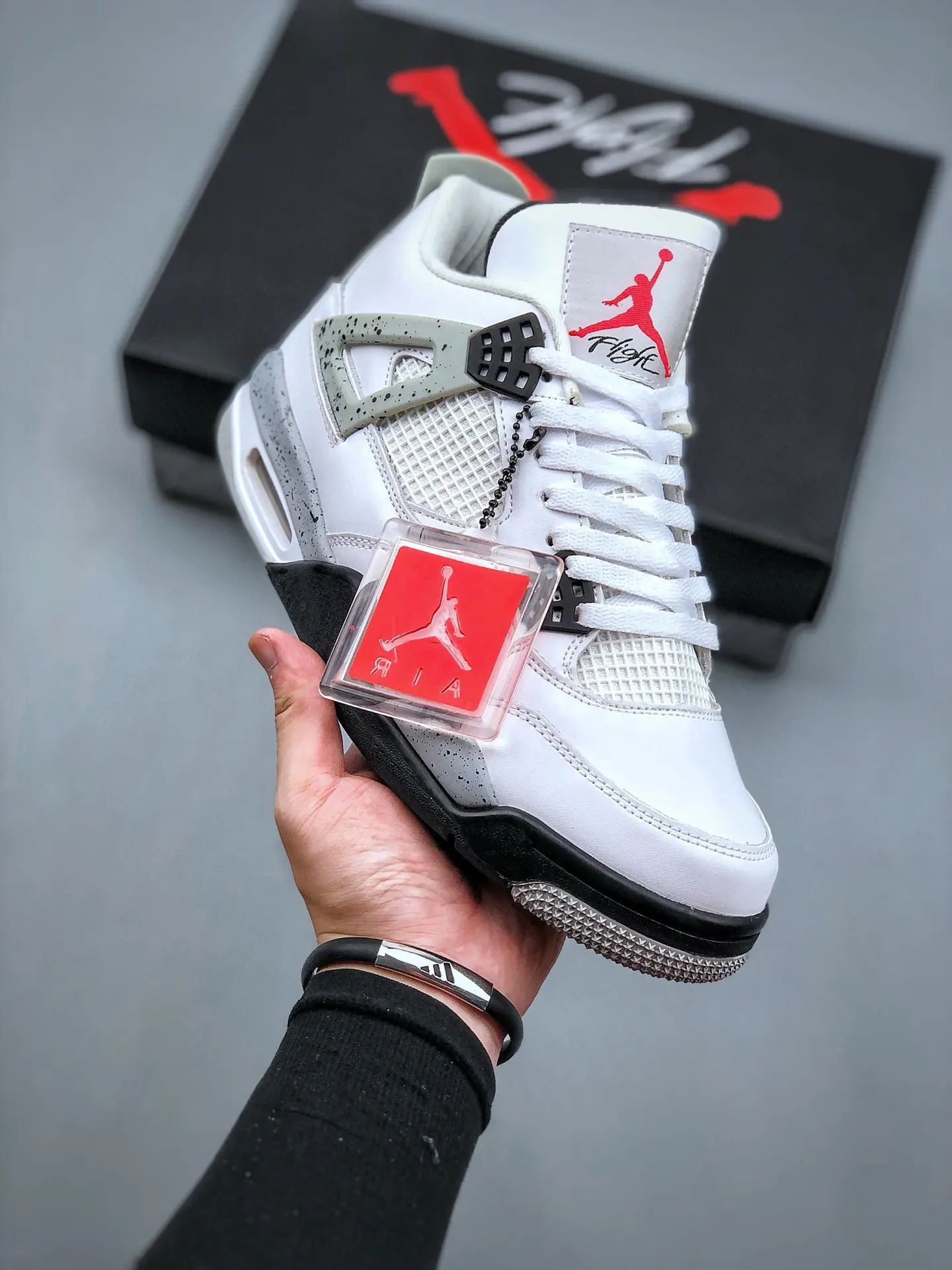 The Ultimate Guide to Rep Fake Replica Air Jordan 4 White Oreo | YtaYta