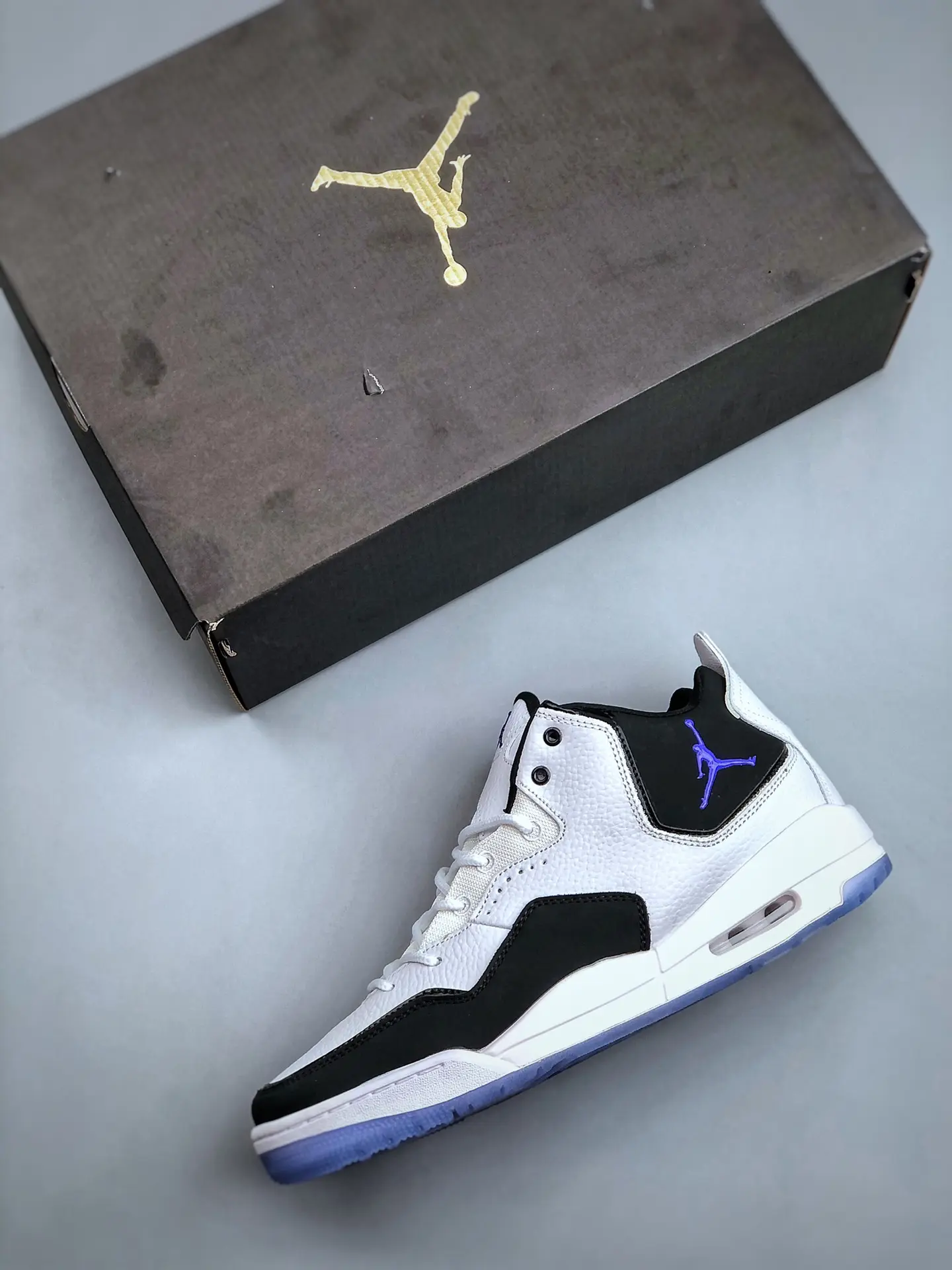 The Allure of Replica Air Jordan Courtside 23 'White Dark Concord' (GS) | YtaYta