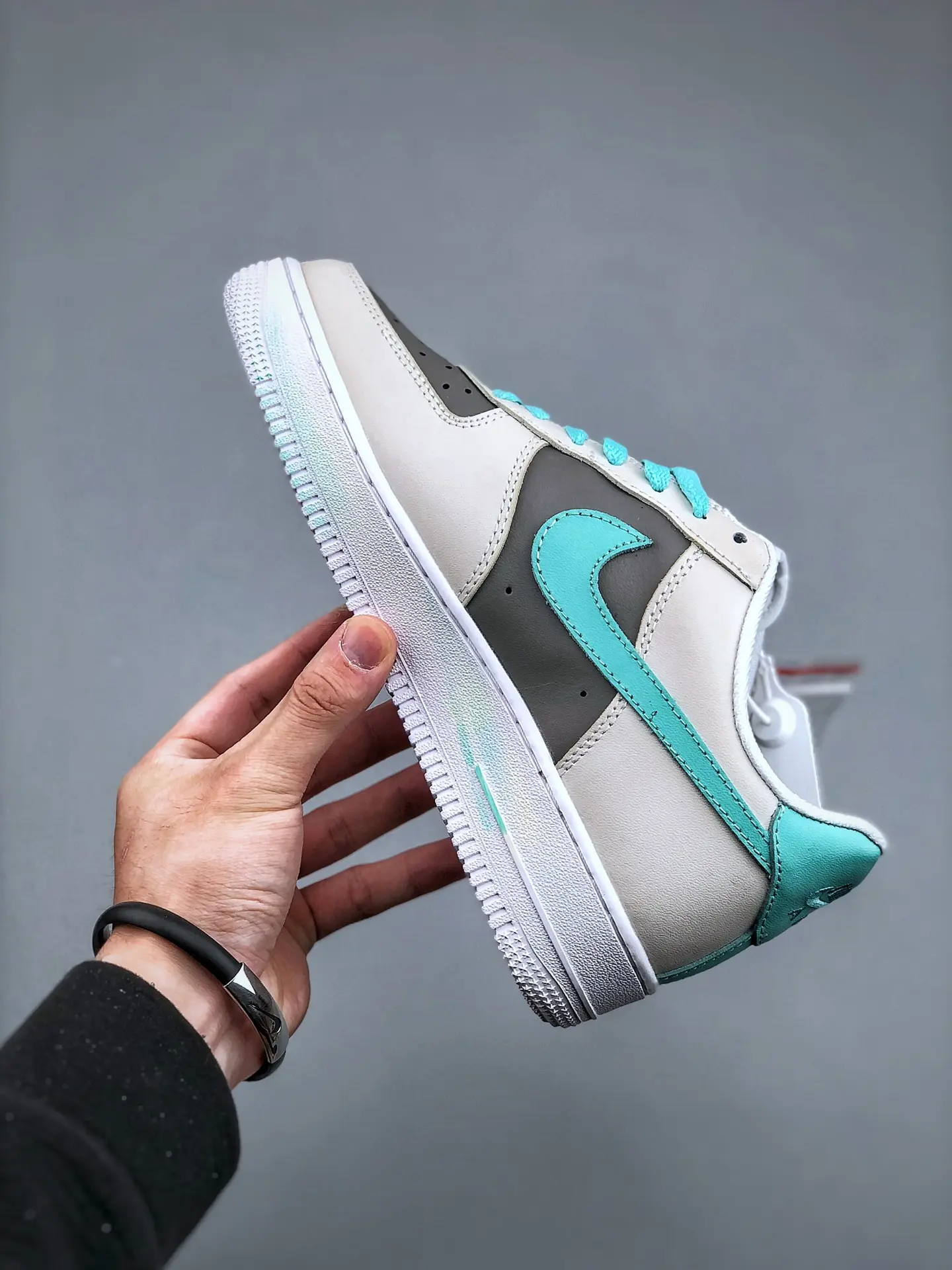 Ultimate Guide to Custom Nike Air Force 1 Sneakers: Replica vs. Authentic | YtaYta