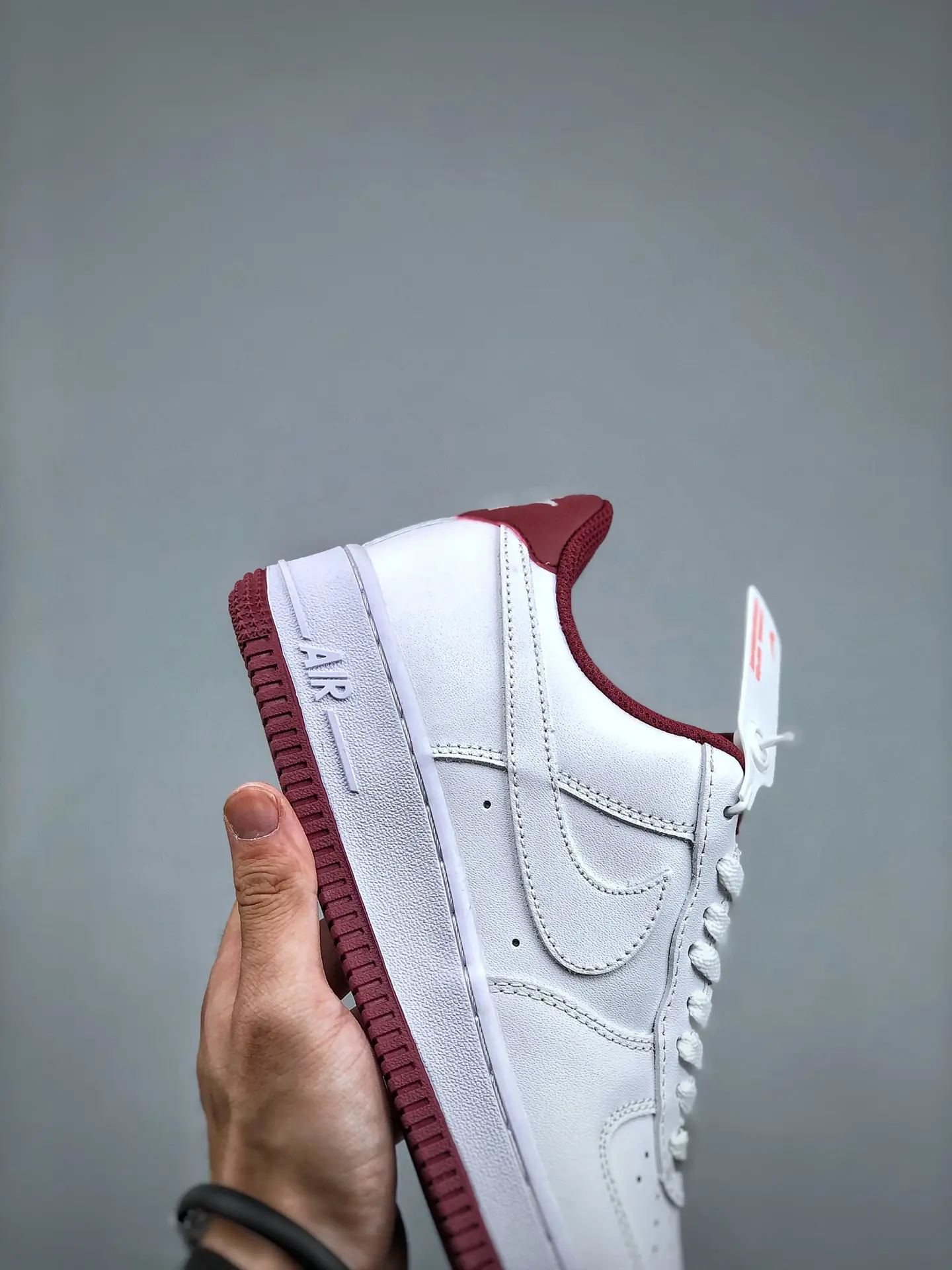 Nike Air Force 1 '07 White Dark Beetroot Replica: Comprehensive Review | YtaYta