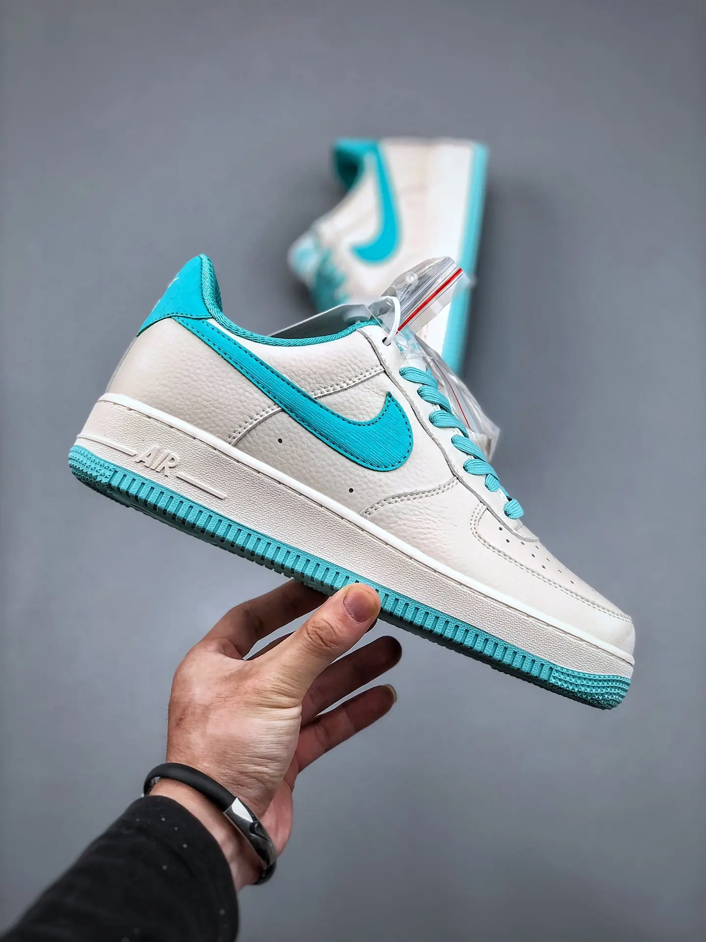 The Appeal and Pitfalls of Replica Nike Air Force 1 Sneakers | YtaYta