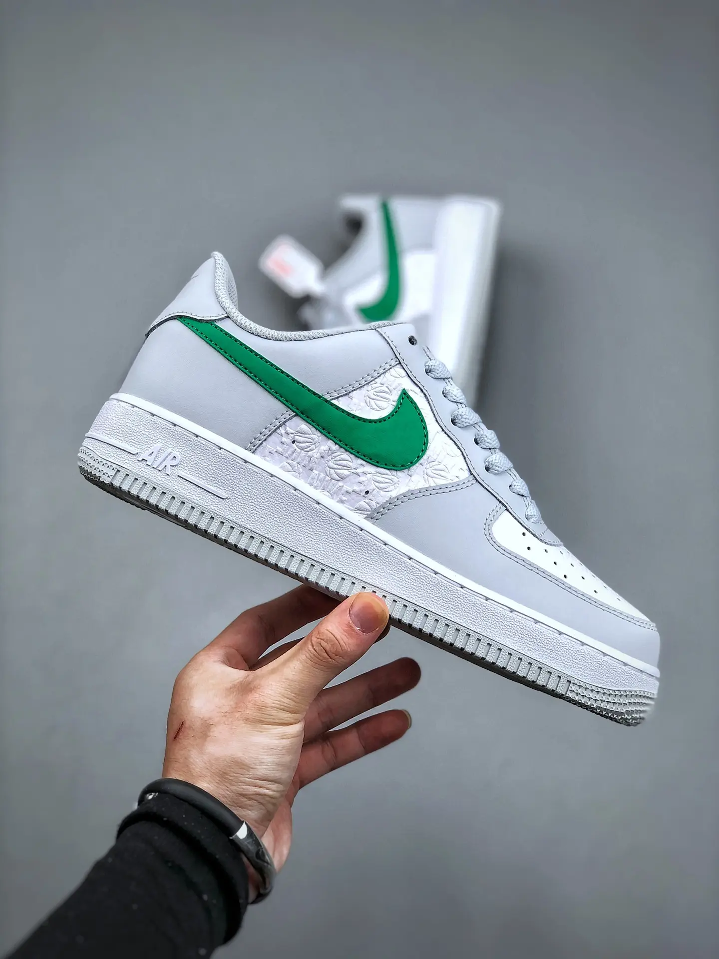 Nike Air Force 1 '07 Pine Green: A Comprehensive Review of Replica Sneakers | YtaYta