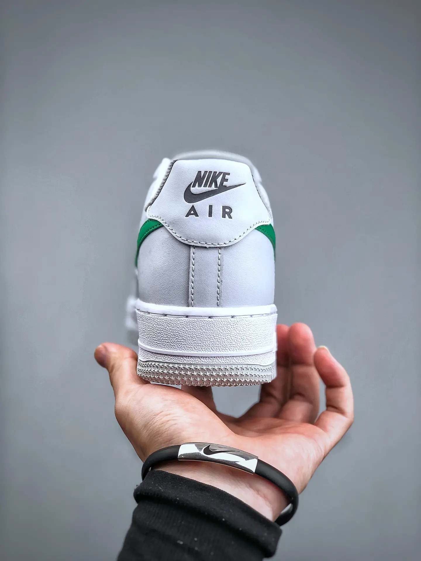 Nike Air Force 1 '07 Pine Green: A Comprehensive Review of Replica Sneakers | YtaYta