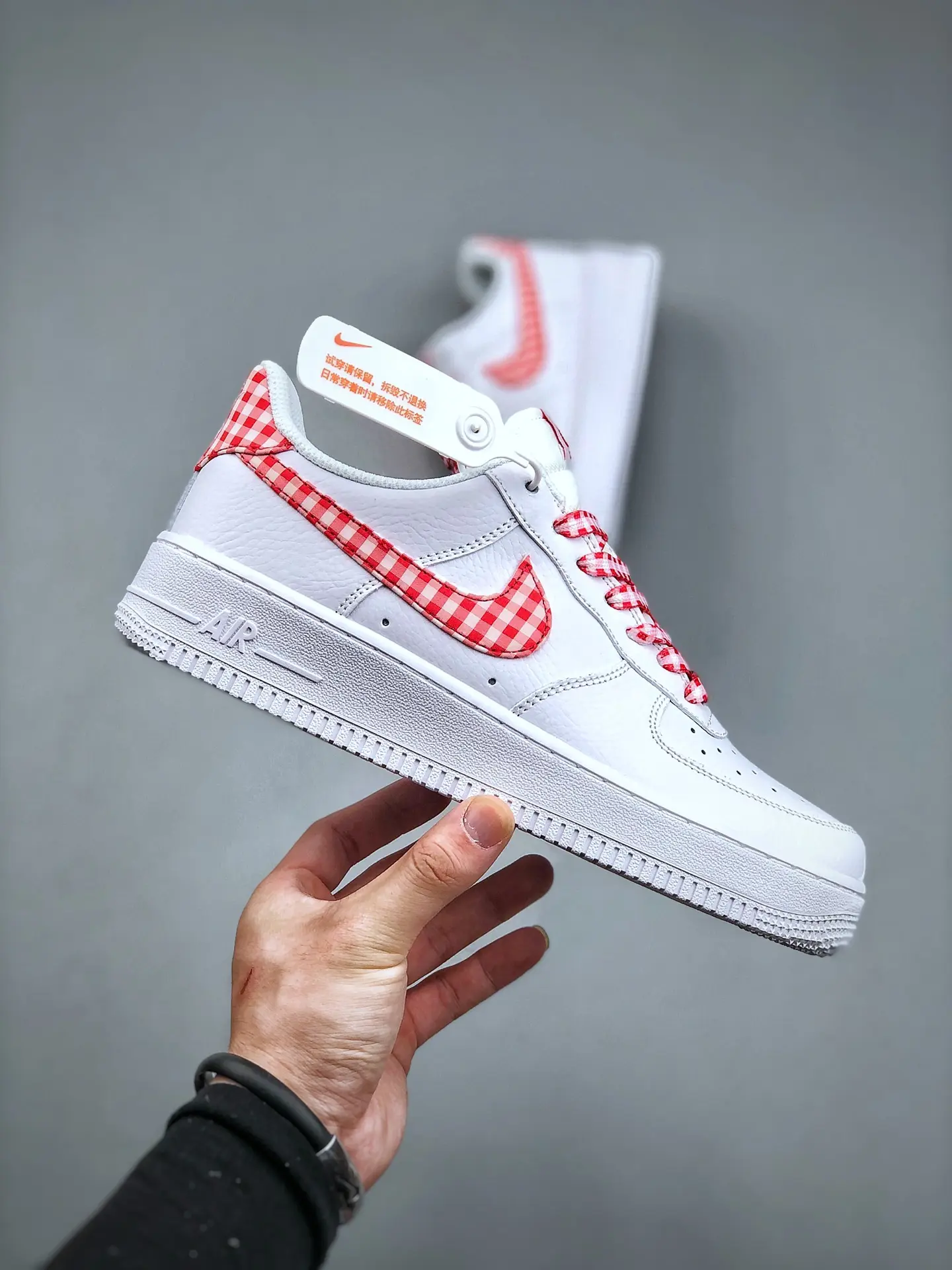 Nike Air Force 1 Low Red Gingham Replica Review: Style and Substance | YtaYta