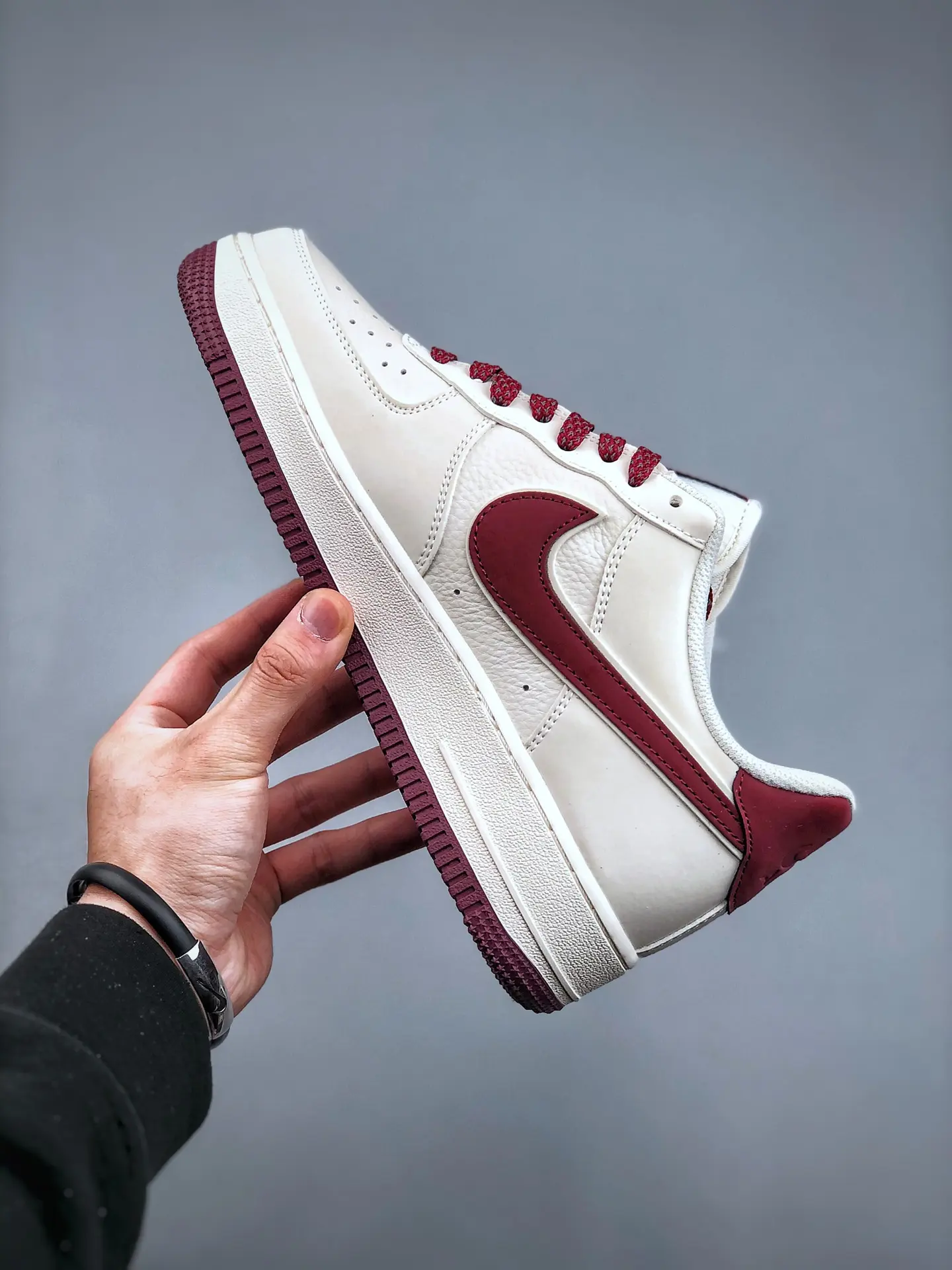 Nike Air Force 1 '07 SU19 White Wine Red Replica: Style and Comfort | YtaYta