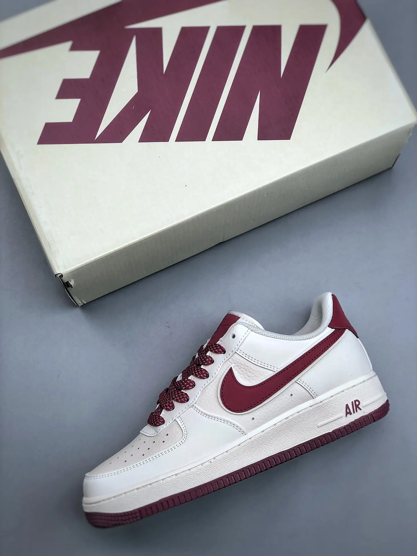 Nike Air Force 1 '07 SU19 White Wine Red Replica: Style and Comfort | YtaYta