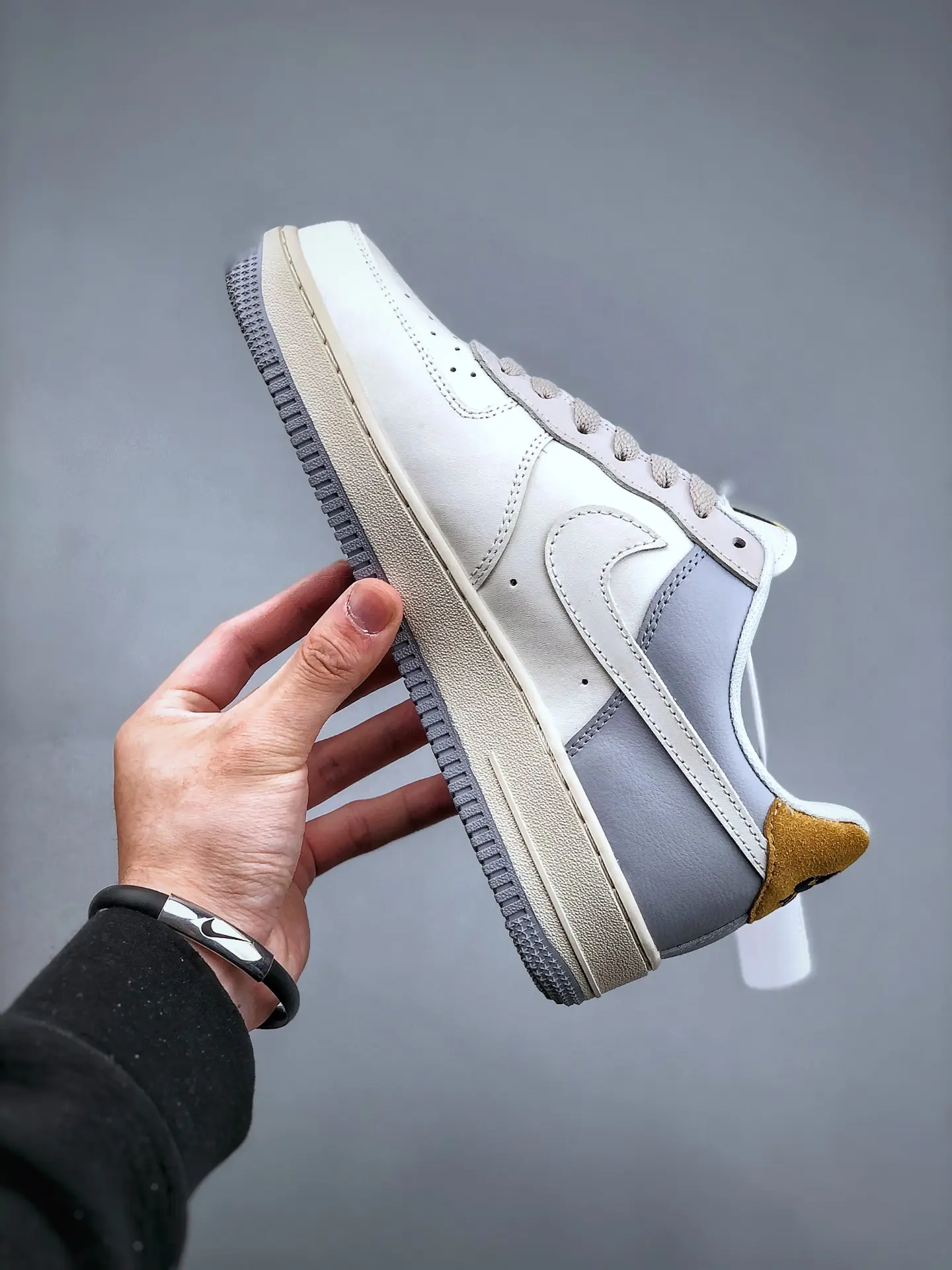 Exploring the World of Replica Nike Air Force 1 Sneakers: A Dive into Various Models and Styles | YtaYta