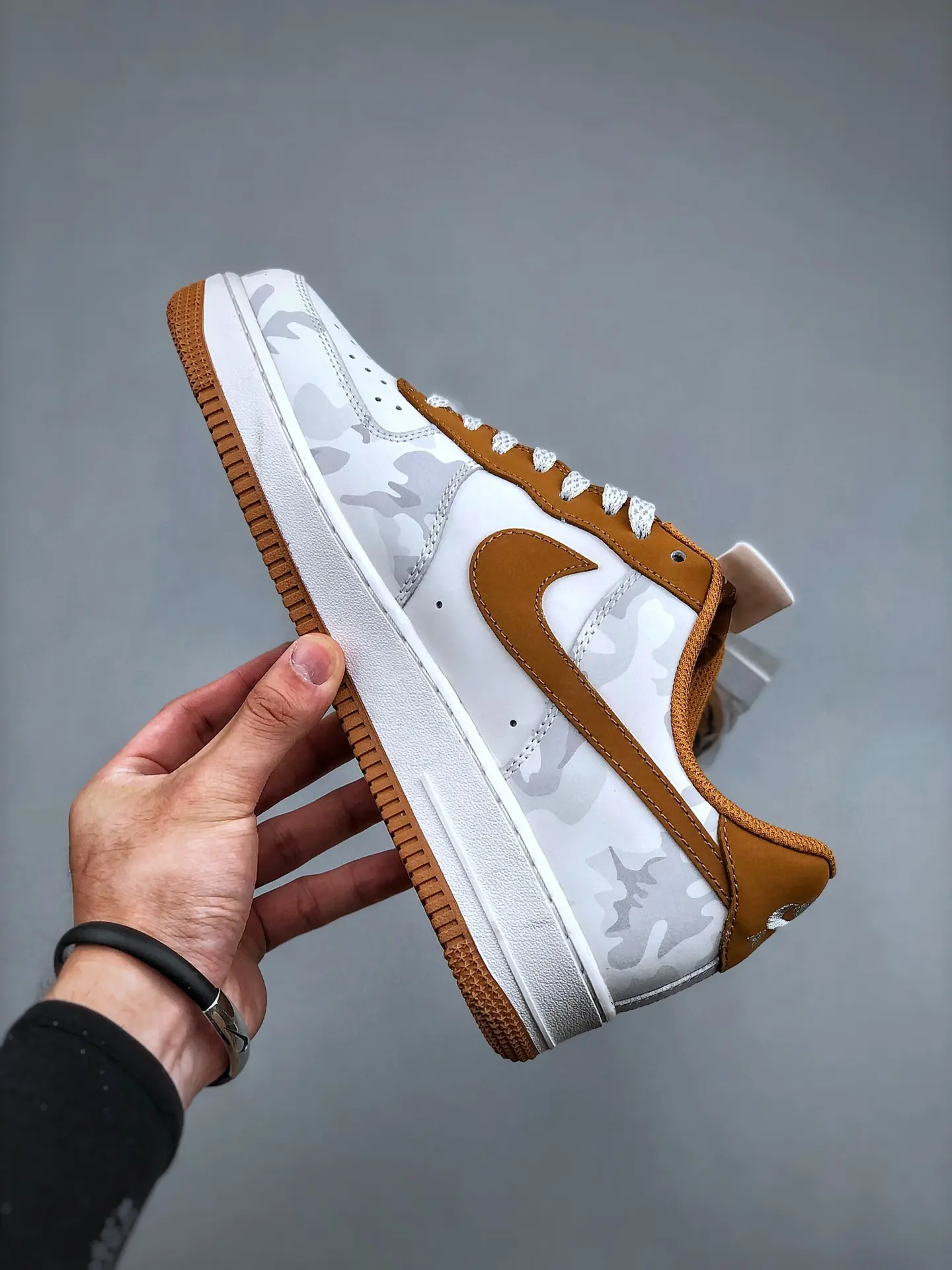 Unveiling the World of Replica Nike Air Force 1: Quality, Colors, and Craftsmanship | YtaYta