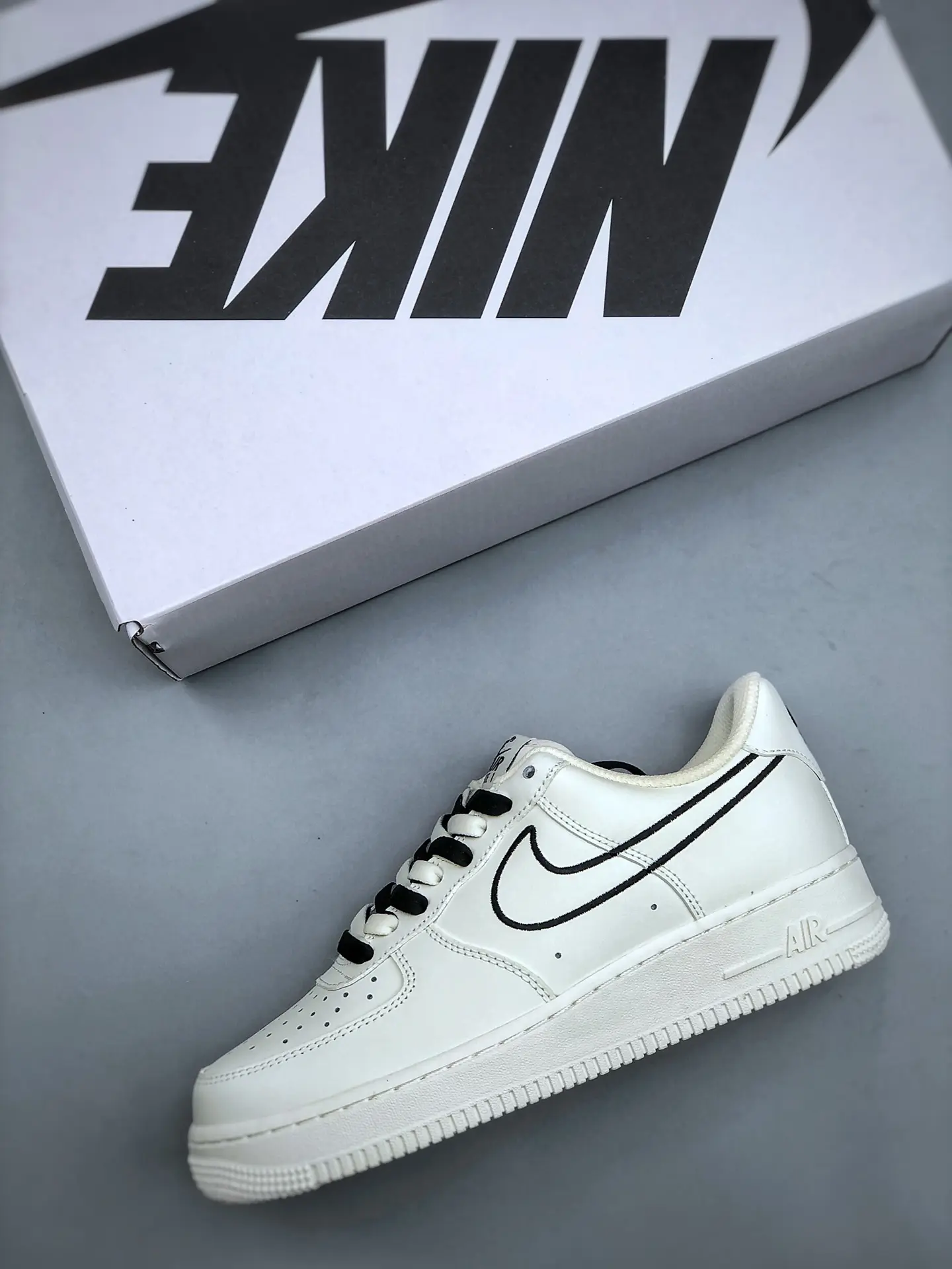 The Rise of Replica Nike Air Force 1: White and Black Variants | YtaYta