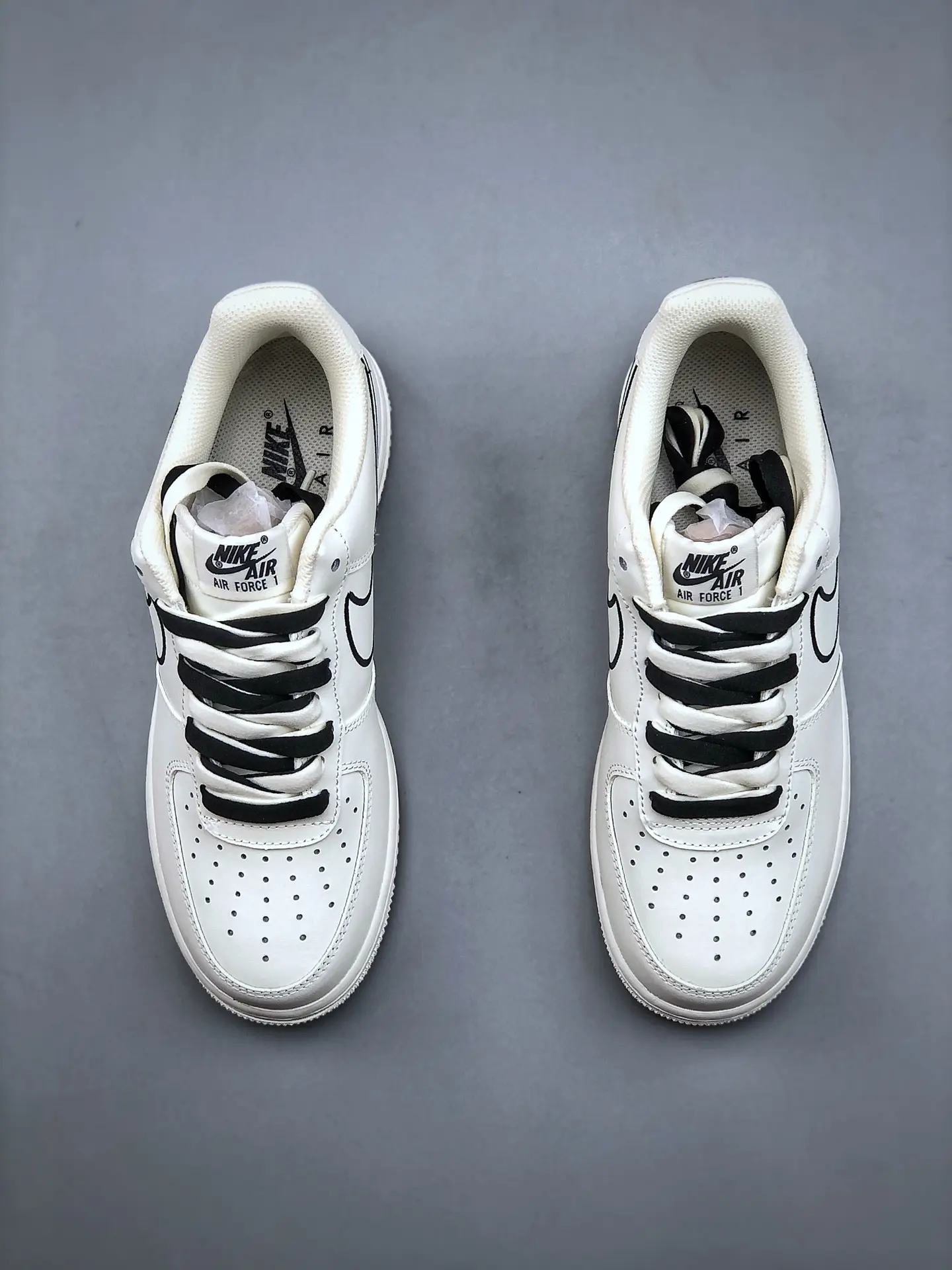 The Rise of Replica Nike Air Force 1: White and Black Variants | YtaYta