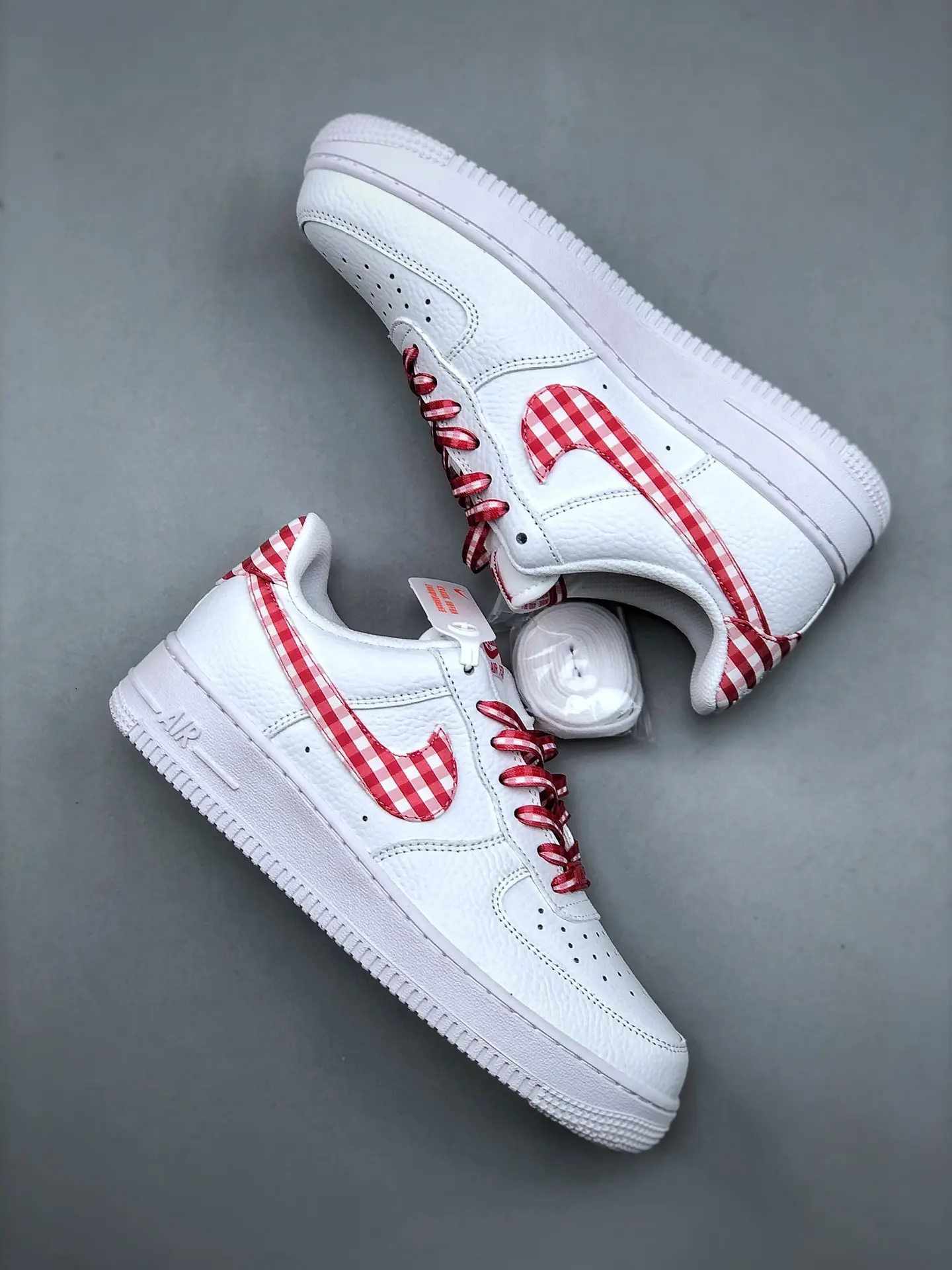 Unveiling the Nike Air Force 1 Low Supreme White: A Comprehensive Guide | YtaYta