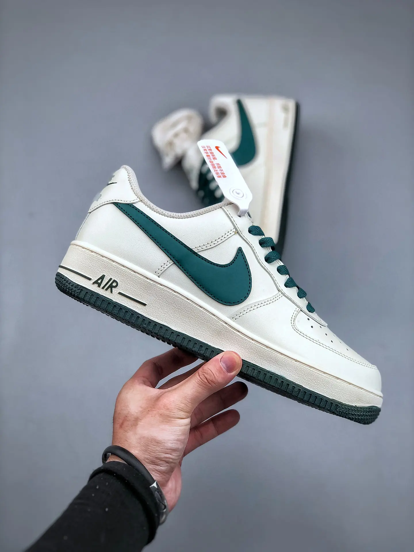 Replica Nike Air Force 1 'By You Pine Green' - A Stylish Alternative | YtaYta