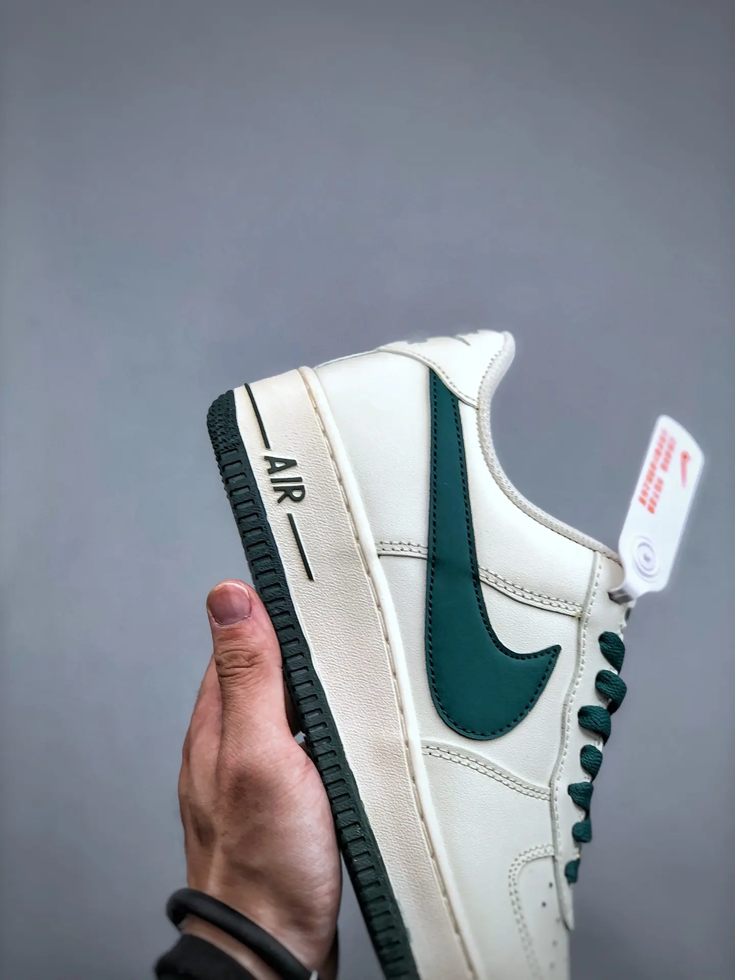 Replica Nike Air Force 1 'By You Pine Green' - A Stylish Alternative | YtaYta