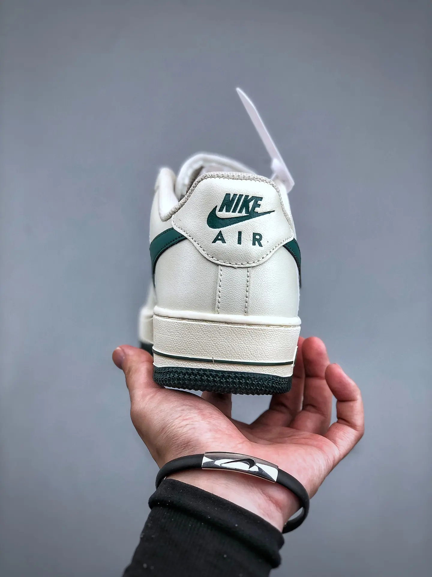 Replica Nike Air Force 1 'By You Pine Green' - A Stylish Alternative | YtaYta