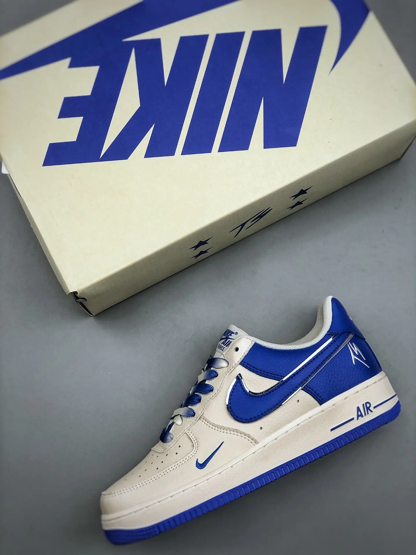 Nike Air Force 1 '07 White Medium Blue Replica – A Detailed Look | YtaYta