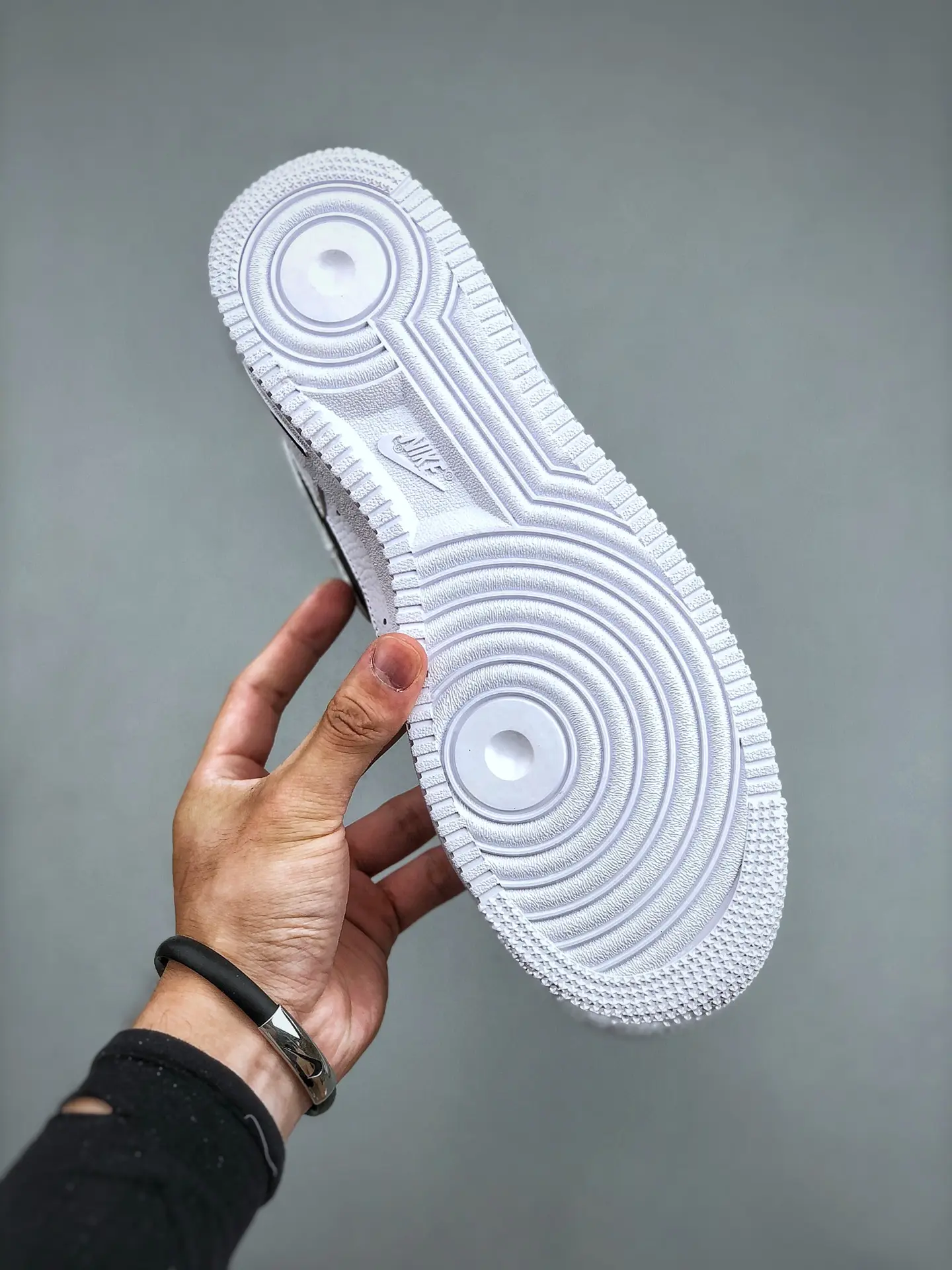 Unveiling the Nike Air Force 1 '07 LV8 'Overbranding' Replica: A Detailed Review | YtaYta