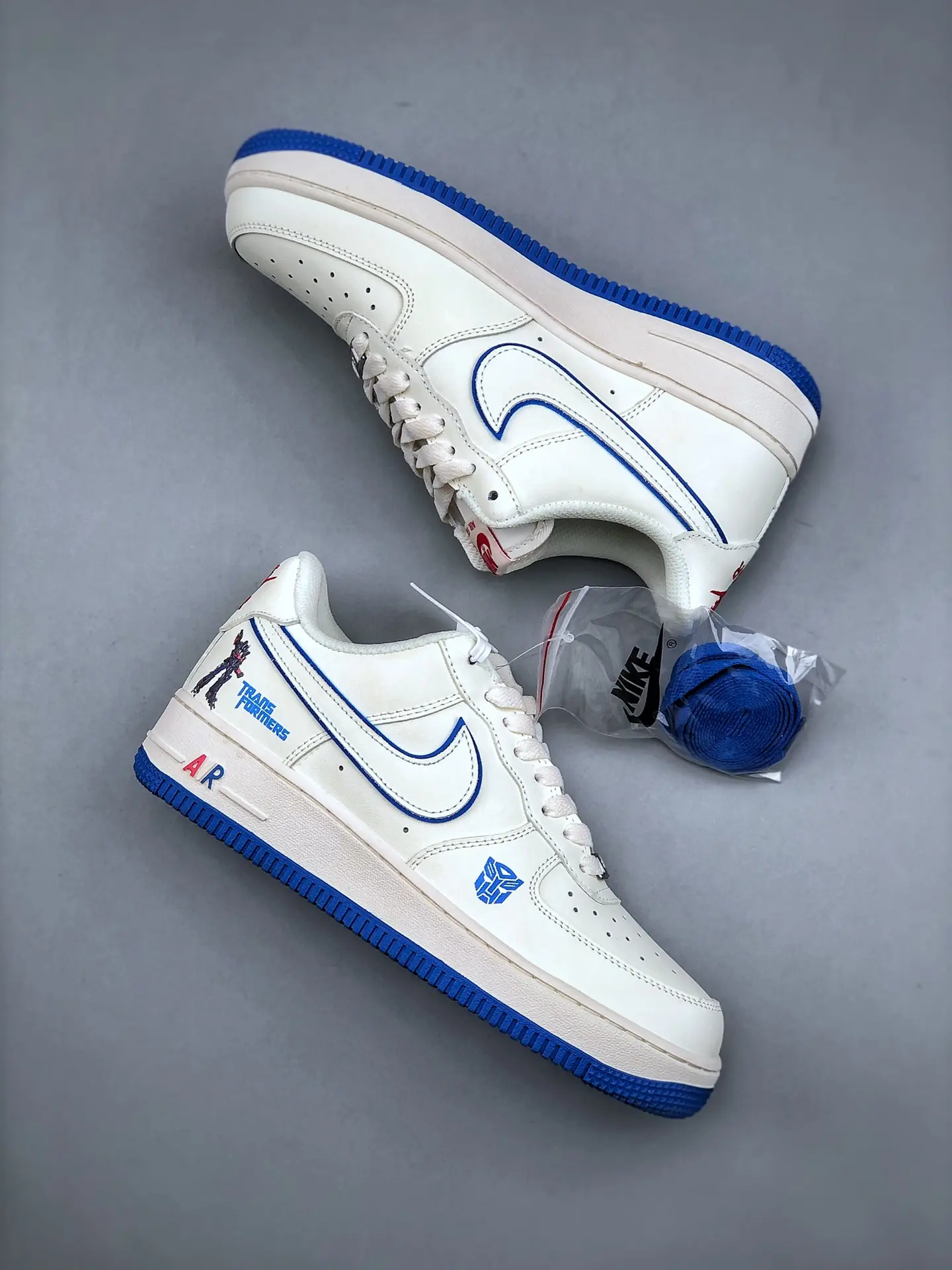 Nike Air Force 1 Low White Blue Red Replica: A Comprehensive Review | YtaYta