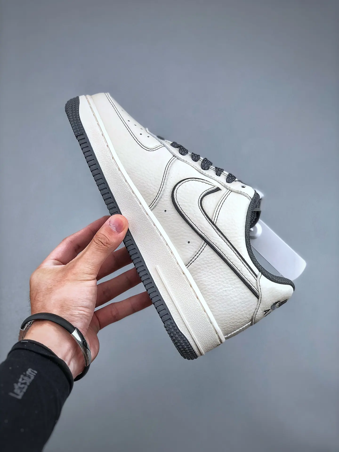 Replica Nike Air Force 1 Sneakers: White Casual Lowtops & More | YtaYta