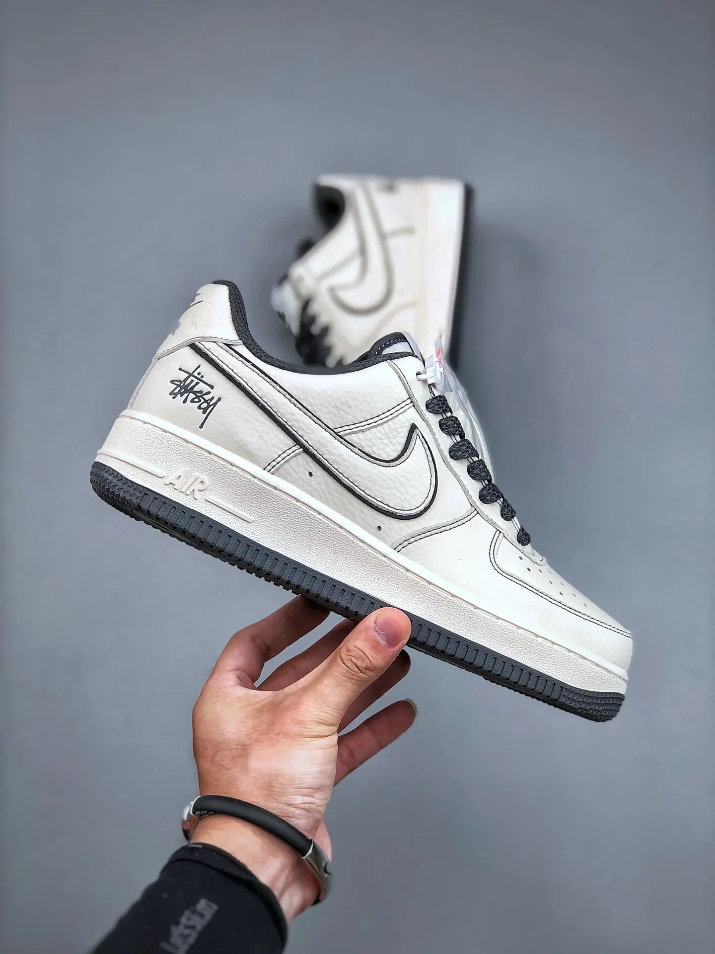 Replica Nike Air Force 1 Sneakers: White Casual Lowtops & More | YtaYta