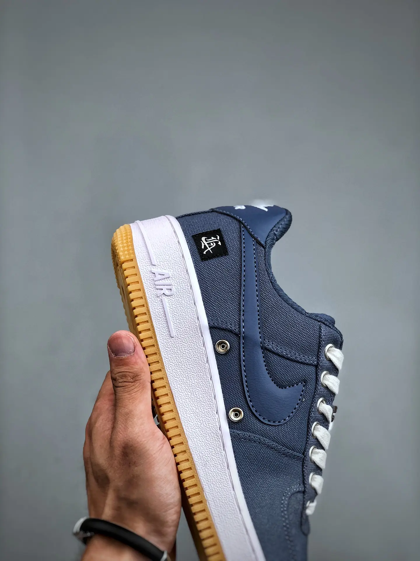 Replica Nike Air Force 1 LV8 Big Kids' Shoes in Blue | YtaYta