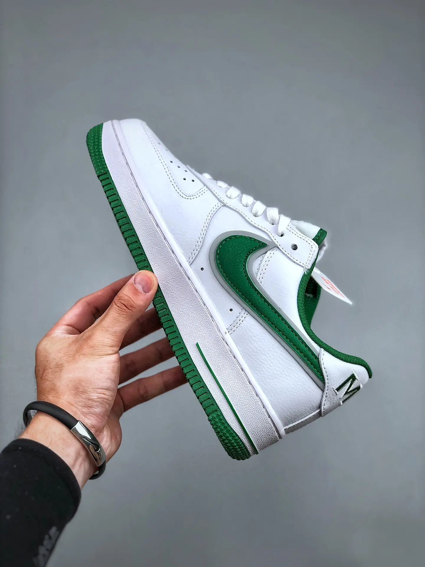 Unveiling the Replica Nike Air Force 1 Low: Green & White Edition | YtaYta