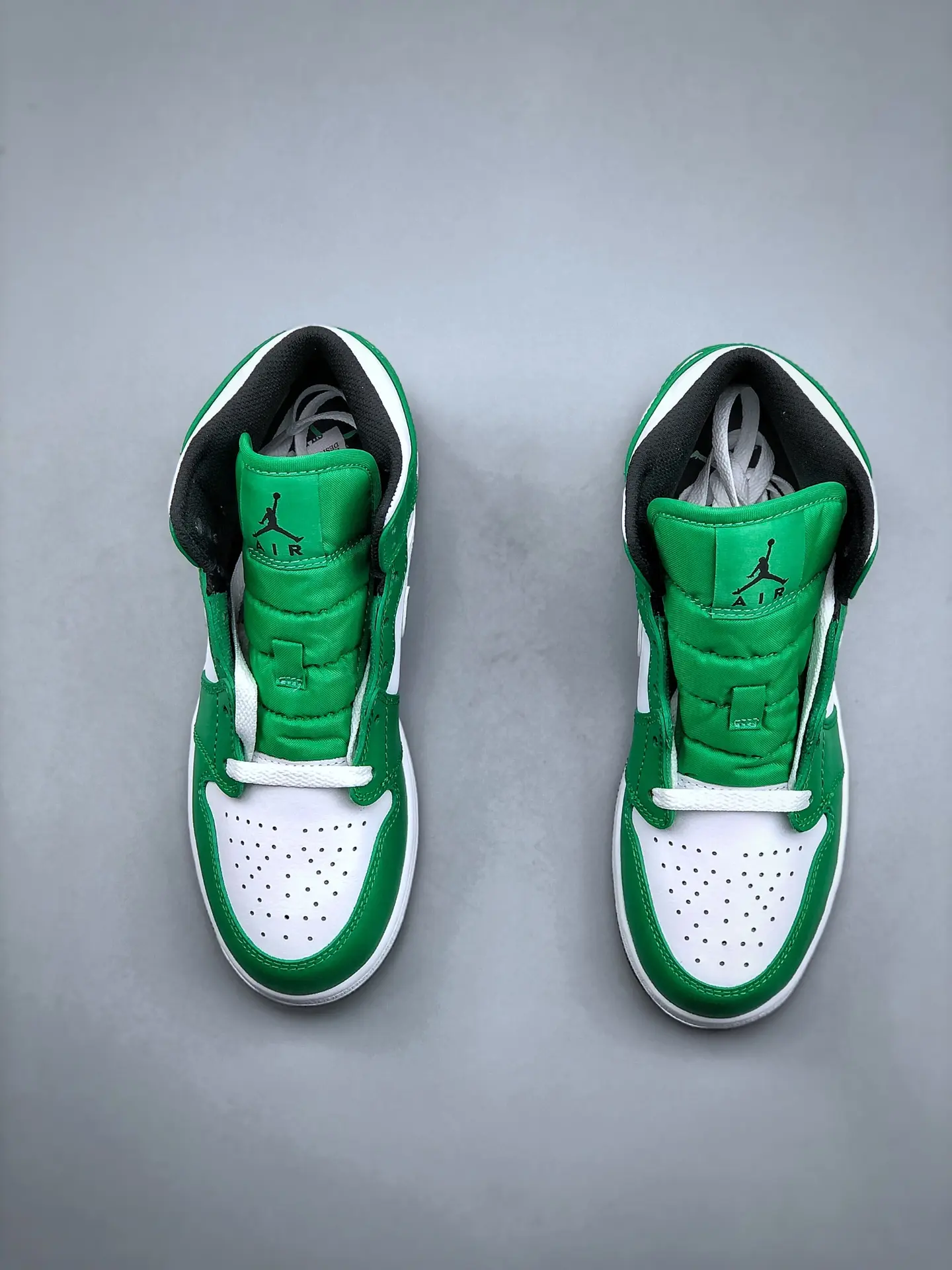 Jordan Nike Air 1 Mid Men's Lucky Green - A Closer Look | YtaYta