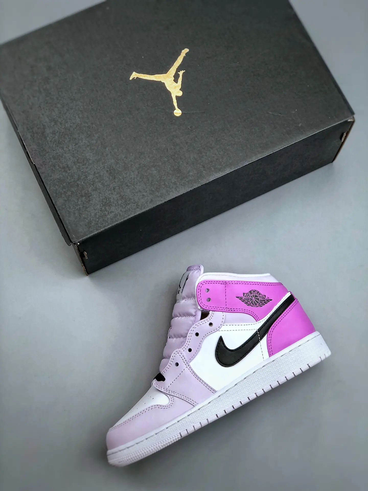 Unveiling the Air Jordan 1 Mid 'Barely Grape' - Kids' Edition (Replica) | YtaYta