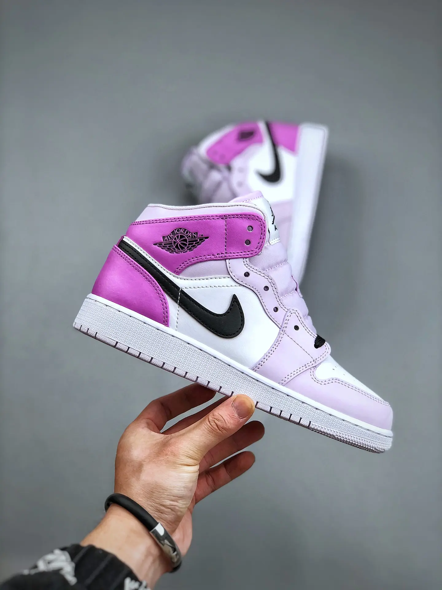 Unveiling the Air Jordan 1 Mid 'Barely Grape' - Kids' Edition (Replica) | YtaYta